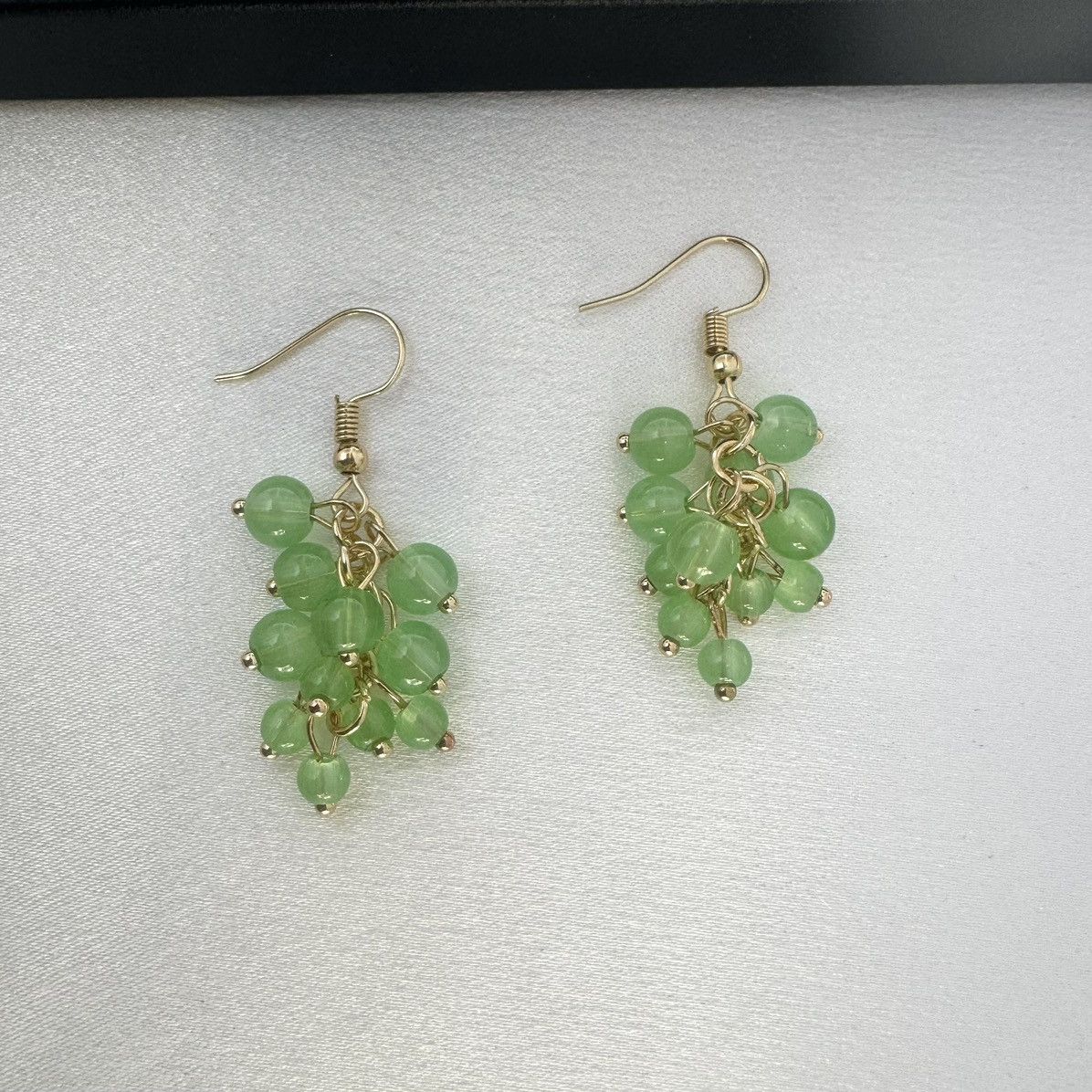 Other Green Grapes Dangle Drop Earrings for Women Size ONE SIZE - 1 Thumbnail