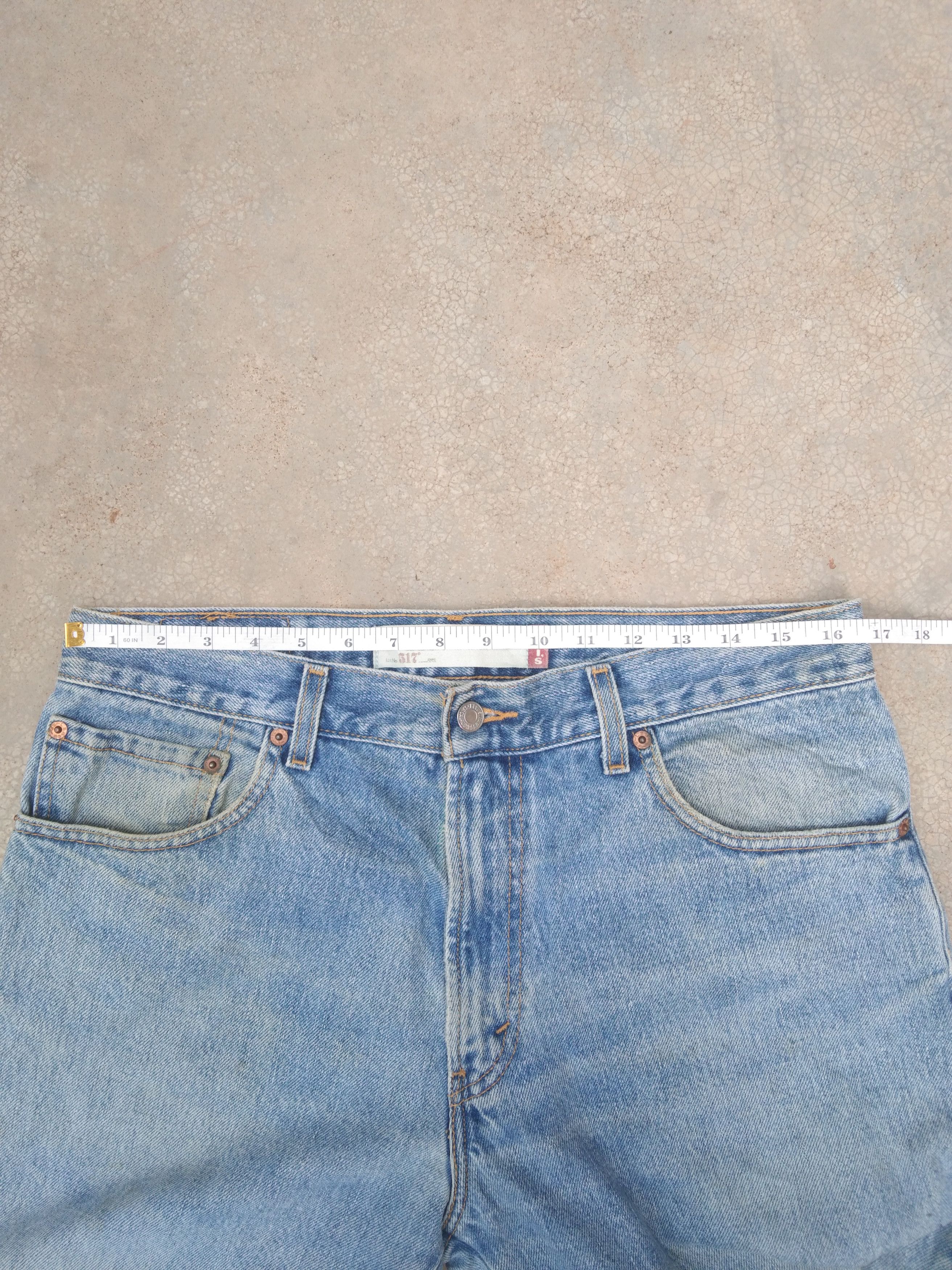 Jean × Levi's × Vintage Vintage Levis 517 Boot Cut Distressed Jeans 33x30 Size US 33 - 7 Thumbnail