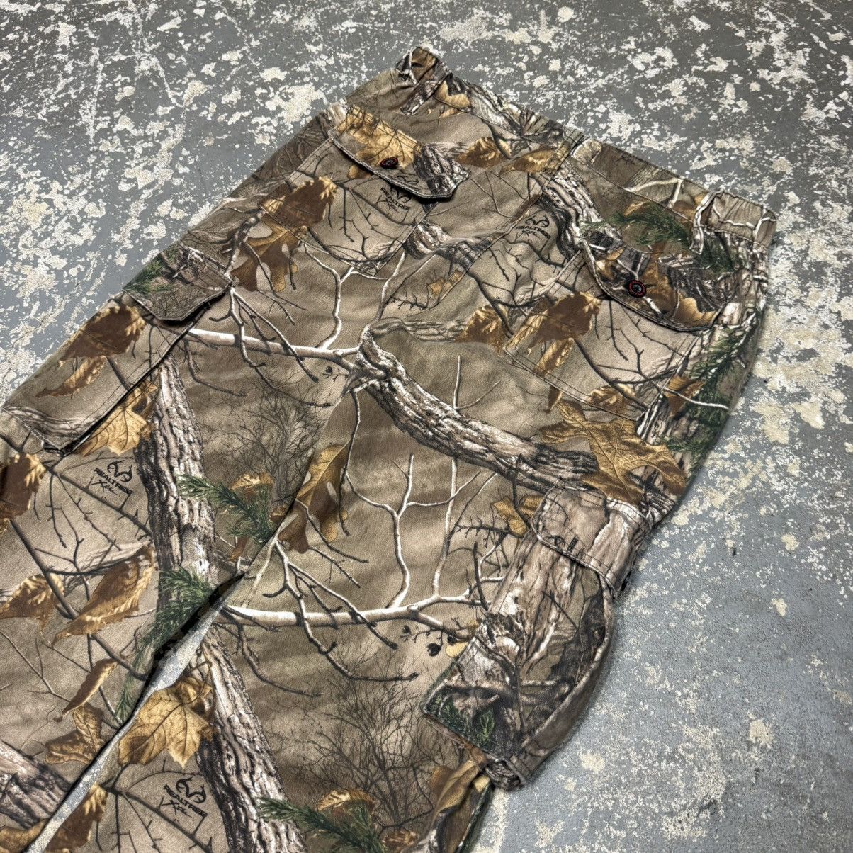 Vintage Vintage Realtree Gander Mountain Camo Baggy Cargo Pants Size US 32 / EU 48 - 3 Thumbnail