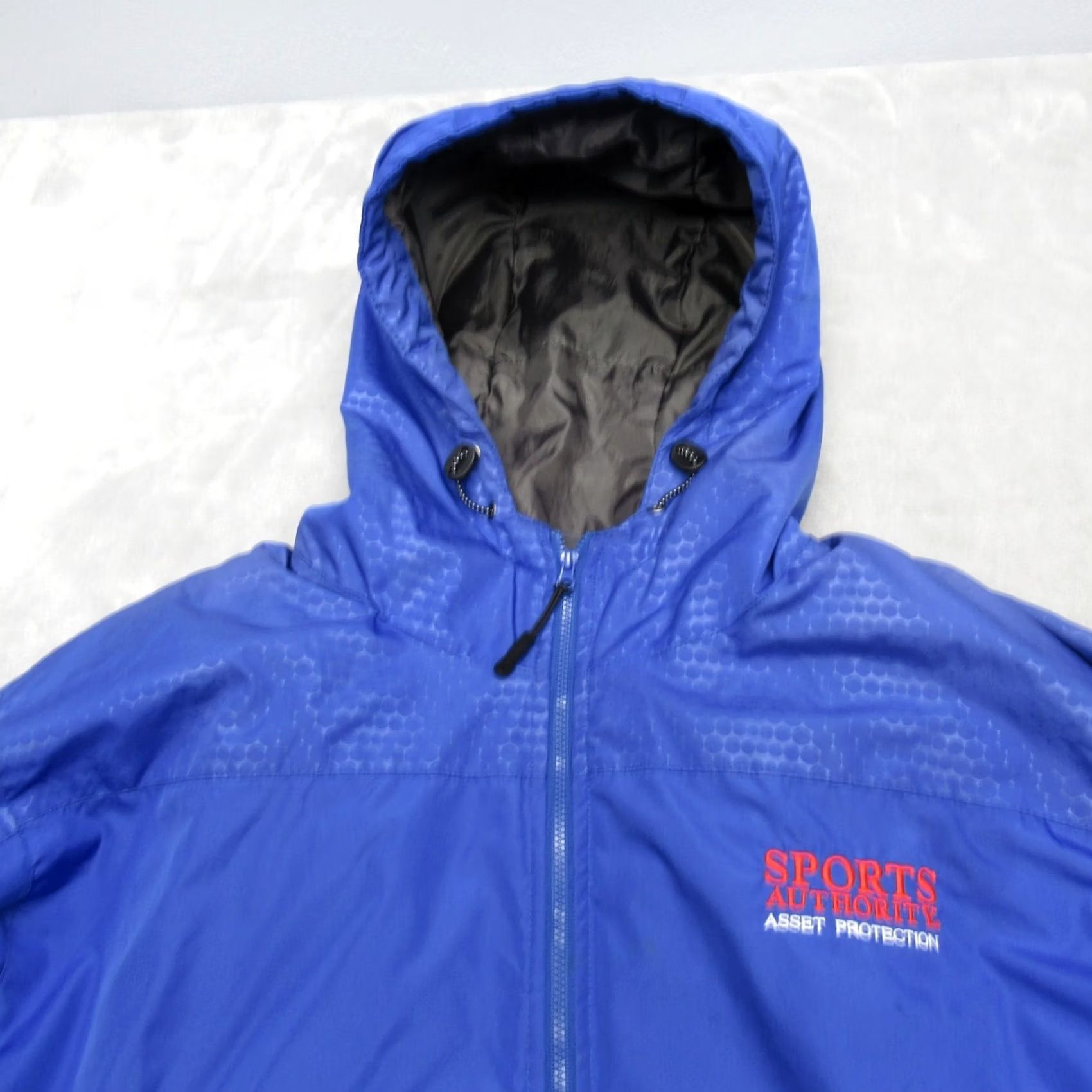 Holloway VINTAGE Holloway Jacket Mens XL Blue Full Zip Hood Windbreaker Geometric 80s 90s Outdoors Mens Size US XL / EU 56 / 4 - 4 Thumbnail