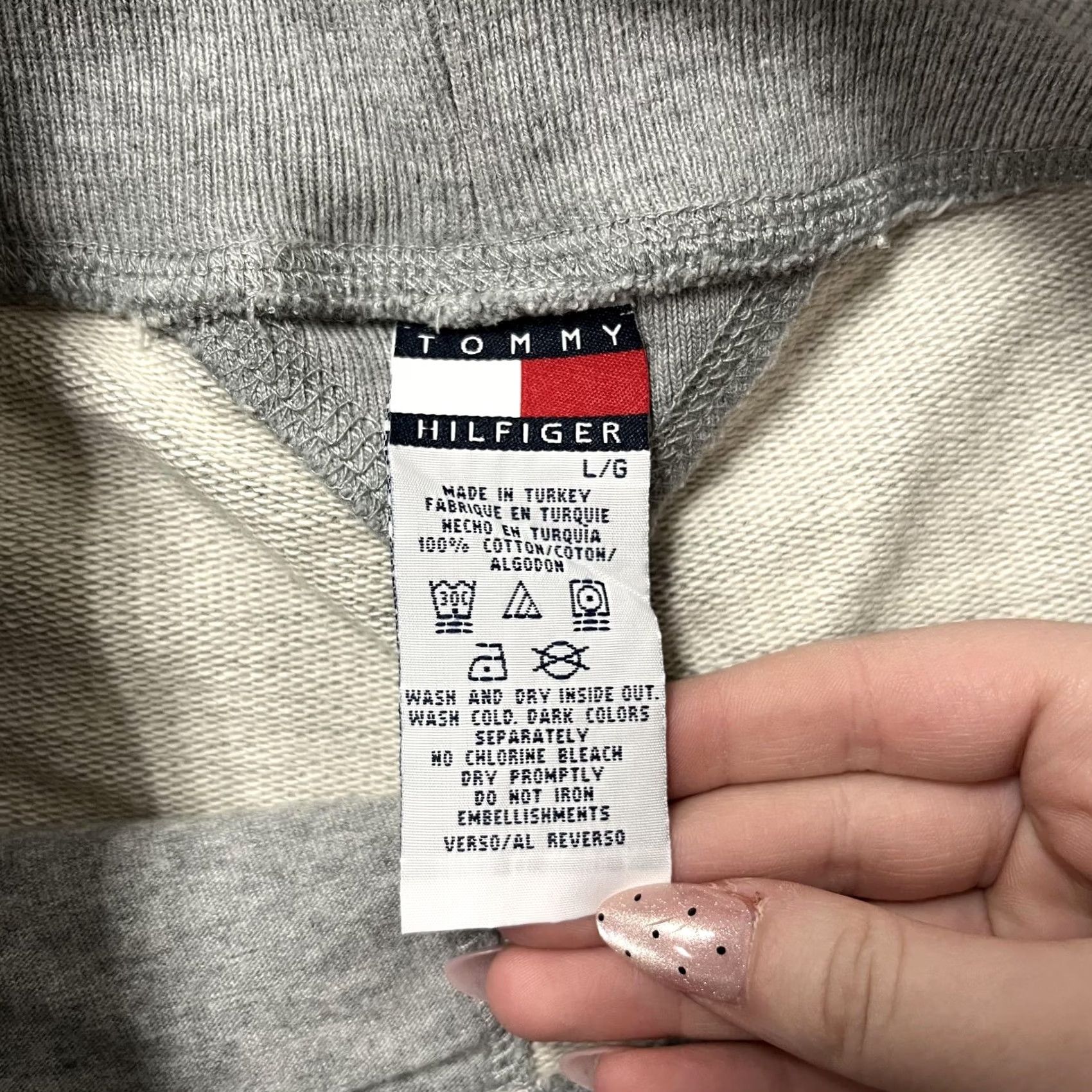 Tommy Hilfiger Tommy Hilfiger Mens Large Gray French Terry Sweat Property 85 Jeans Shorts Size US 33 - 3 Thumbnail