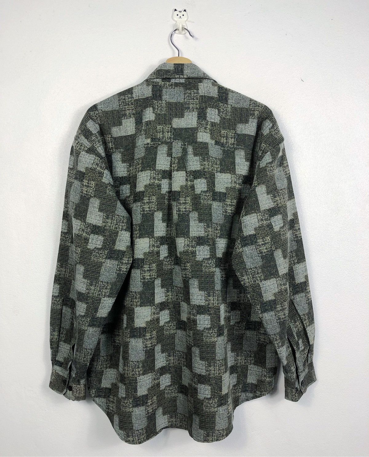 Gianni Valentino × Valentino × Vintage Vintage Gianni Valentino Italy Button Ups Shirt Nice Design Size US XL / EU 56 / 4 - 7 Thumbnail