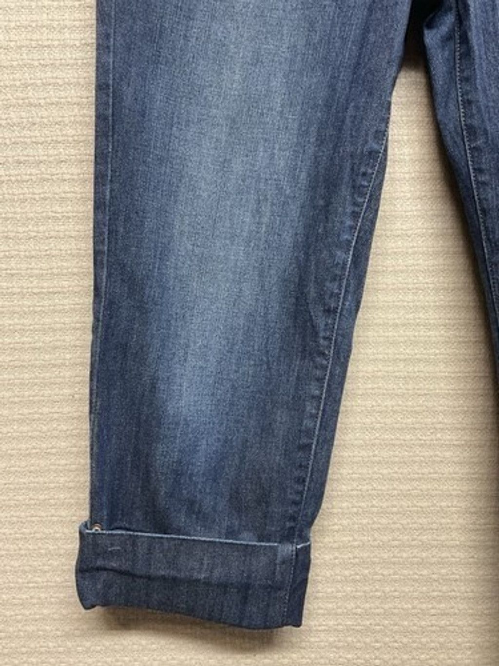 Other Elle Blue Dark Wash Cuffed Denim PantsCrop Jeans Women 12 Size 36" / US 14 / IT 50 - 3 Thumbnail