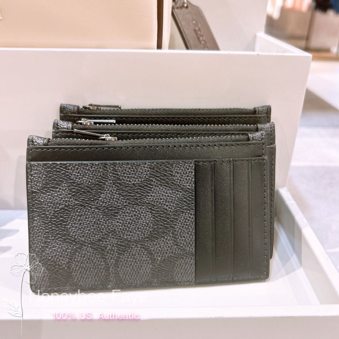 Coach Zip Card Case In Signature CV764 Size ONE SIZE - 3 Thumbnail