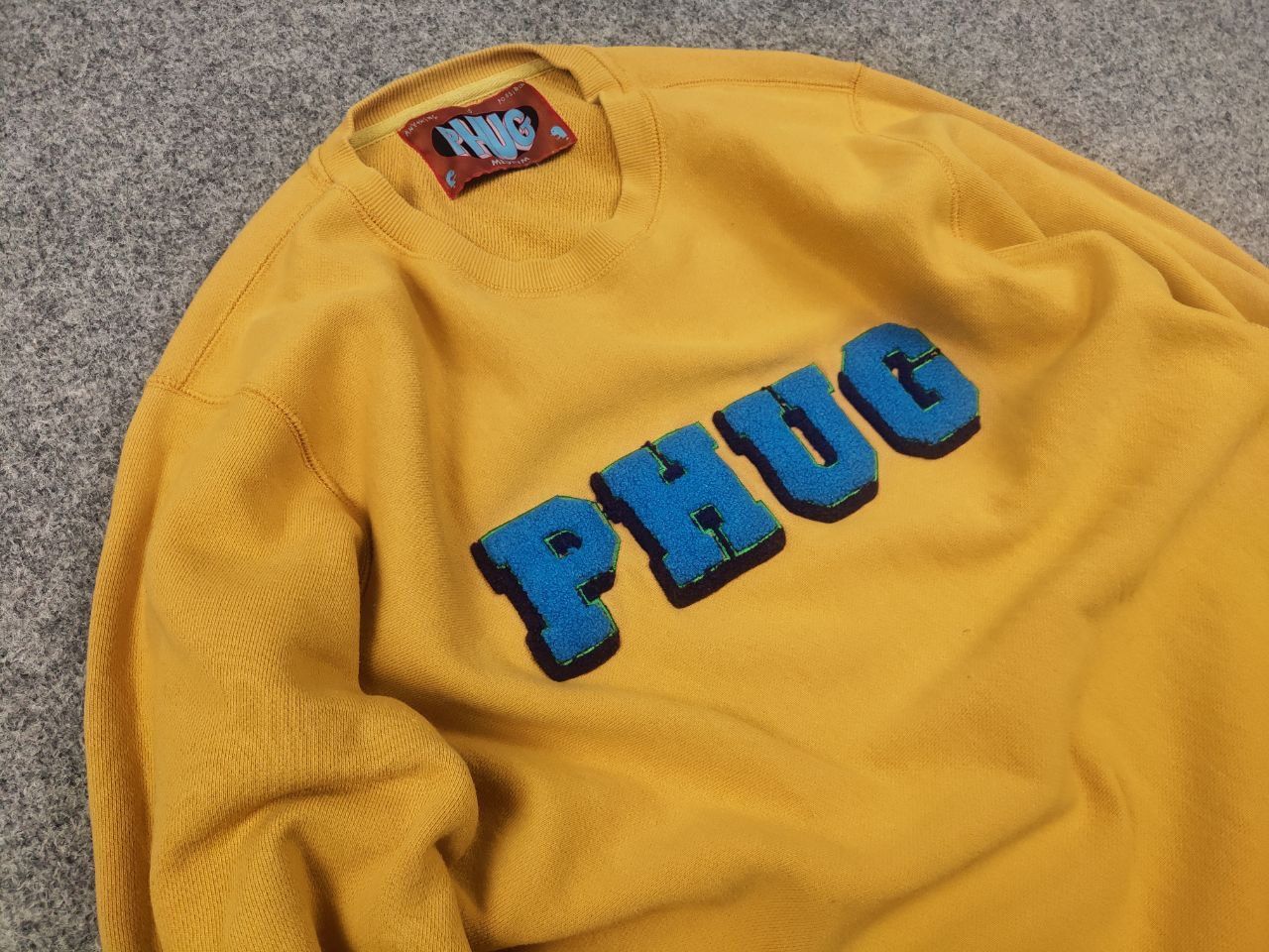 Vintage PHUG Yellow Embroidered volumetric logo PHUGGERS Sweatshirt Size US M / EU 48-50 / 2 - 5 Thumbnail