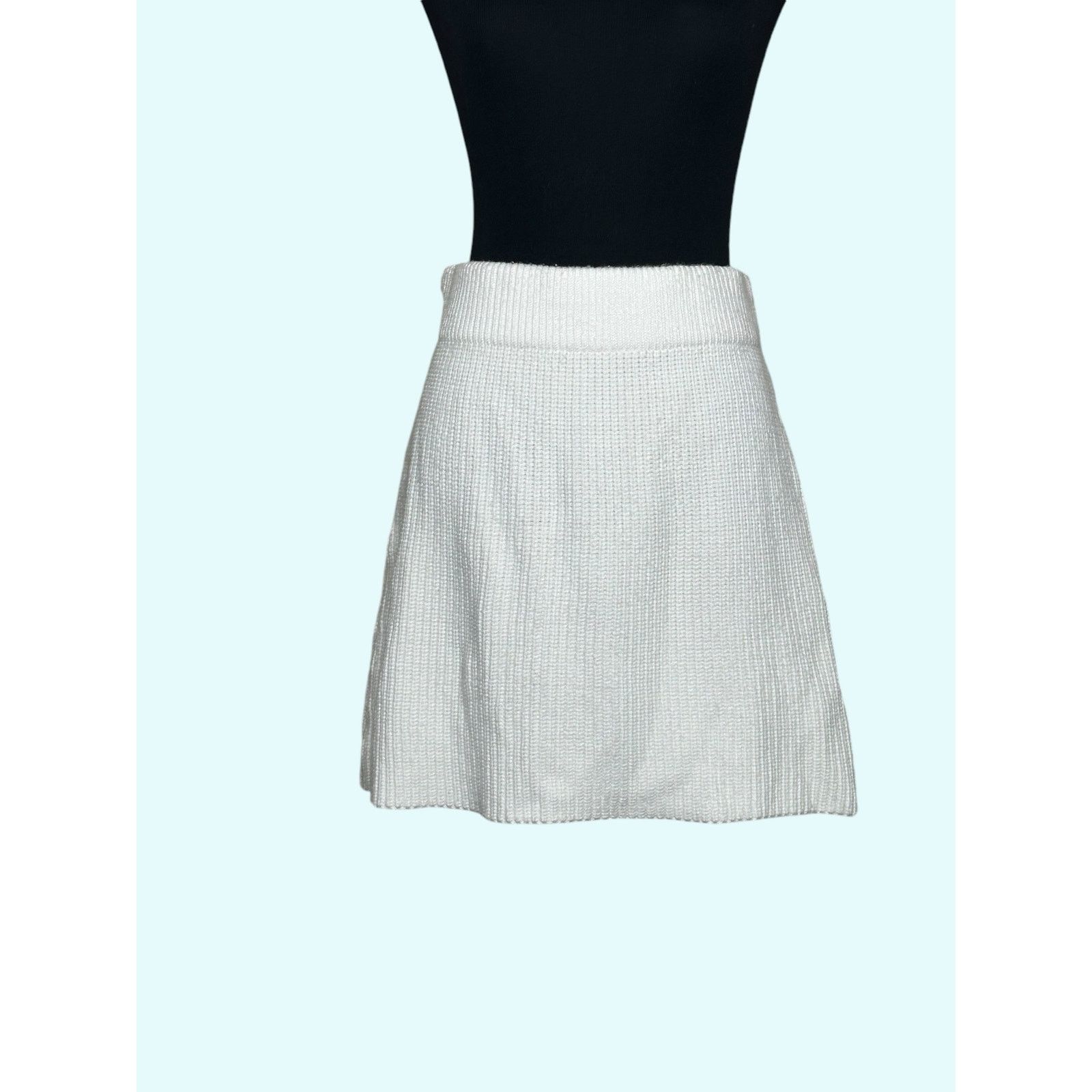 Zara Zara off white knit pull on mini skirt size Small Size 29" - 8 Thumbnail