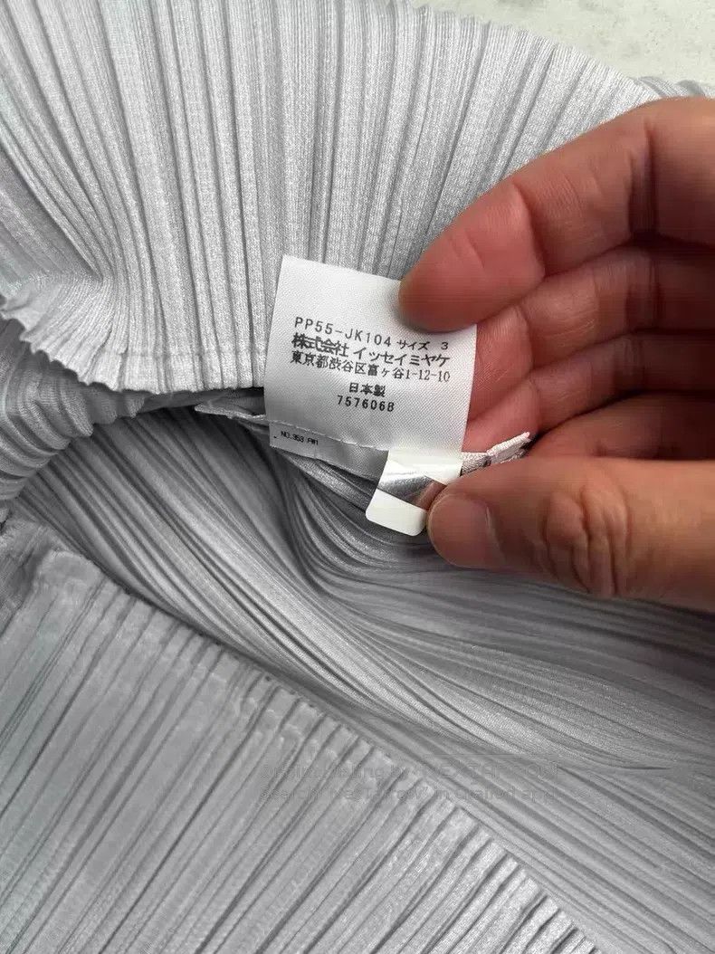 Issey Miyake Issey Miyake Light Gray Long Sleeve Size L / US 10 / IT 46 - 3 Thumbnail