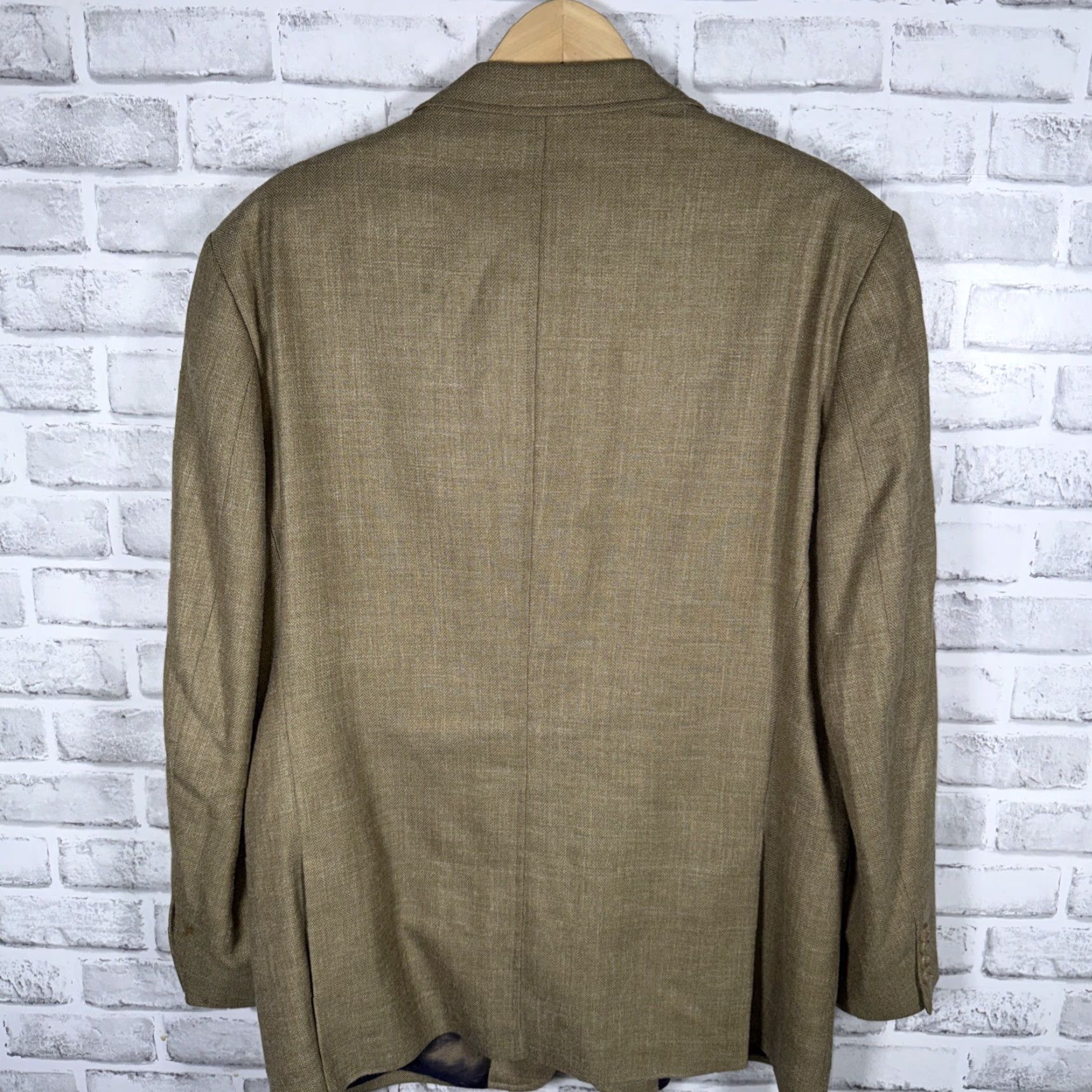 Vintage Amherst And Brock Sport Coat Men 43 R Brown Wool Silk Linen Blend 2 Piece Regular Mens Clothing Sports Coat Brown Wool Silk Linen Blend 43 R Size US XS / EU 42 / 0 - 3 Thumbnail