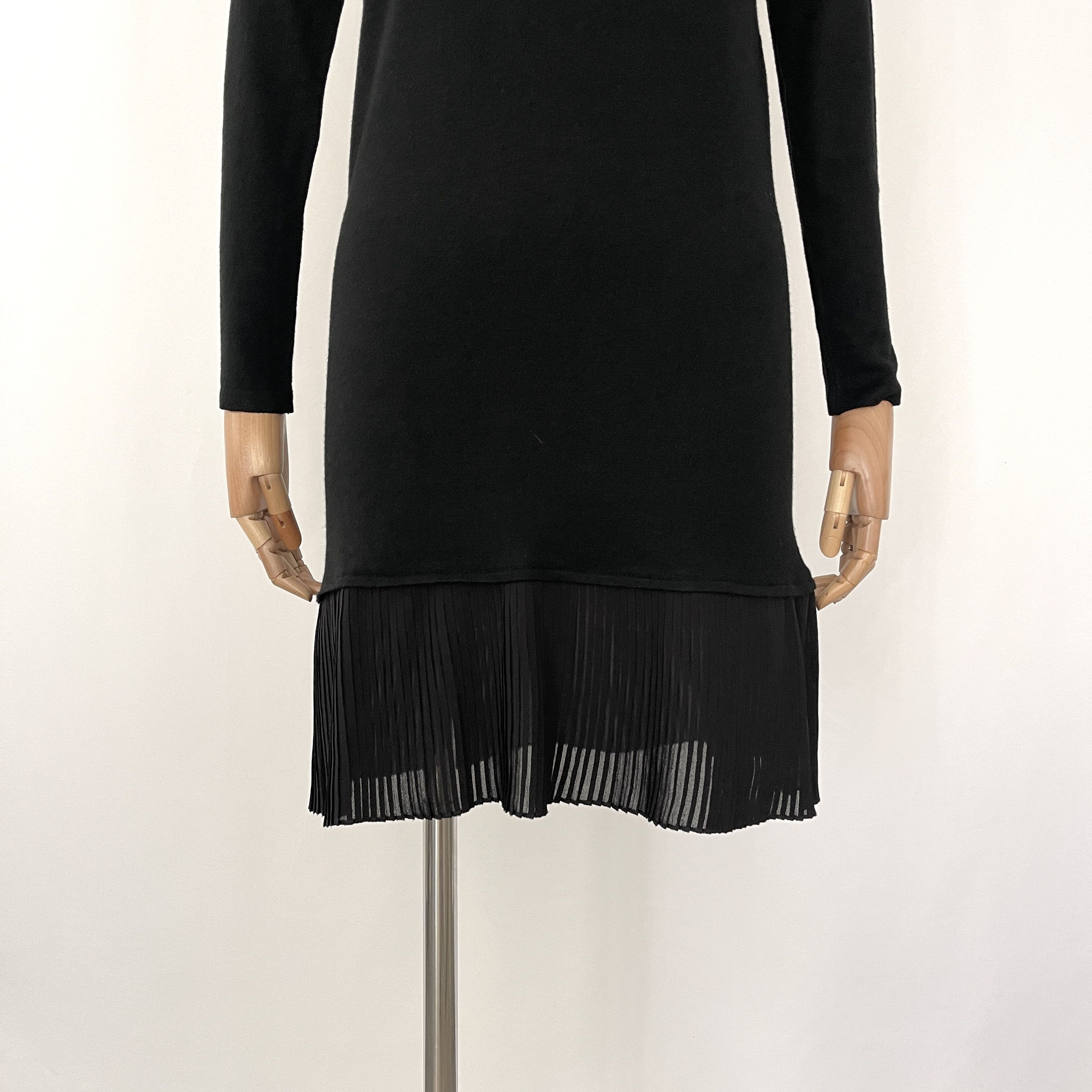 Ann Demeulemeester ANN DEMEULEMEESTER Black Wool and Silk Dress size 36 Size XS / US 0-2 / IT 36-38 - 2 Thumbnail