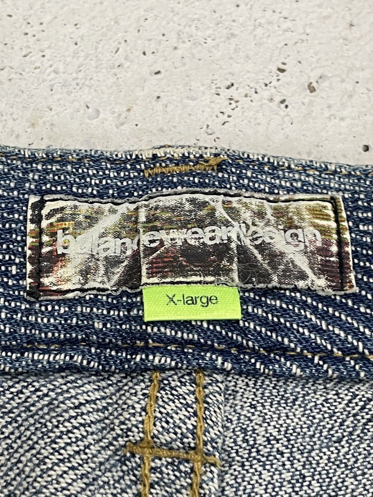 GOSTAR DE FUGA Japan Semantic Rare Style Distress Denim (A11) Size US 36 / EU 52 - 18 Thumbnail
