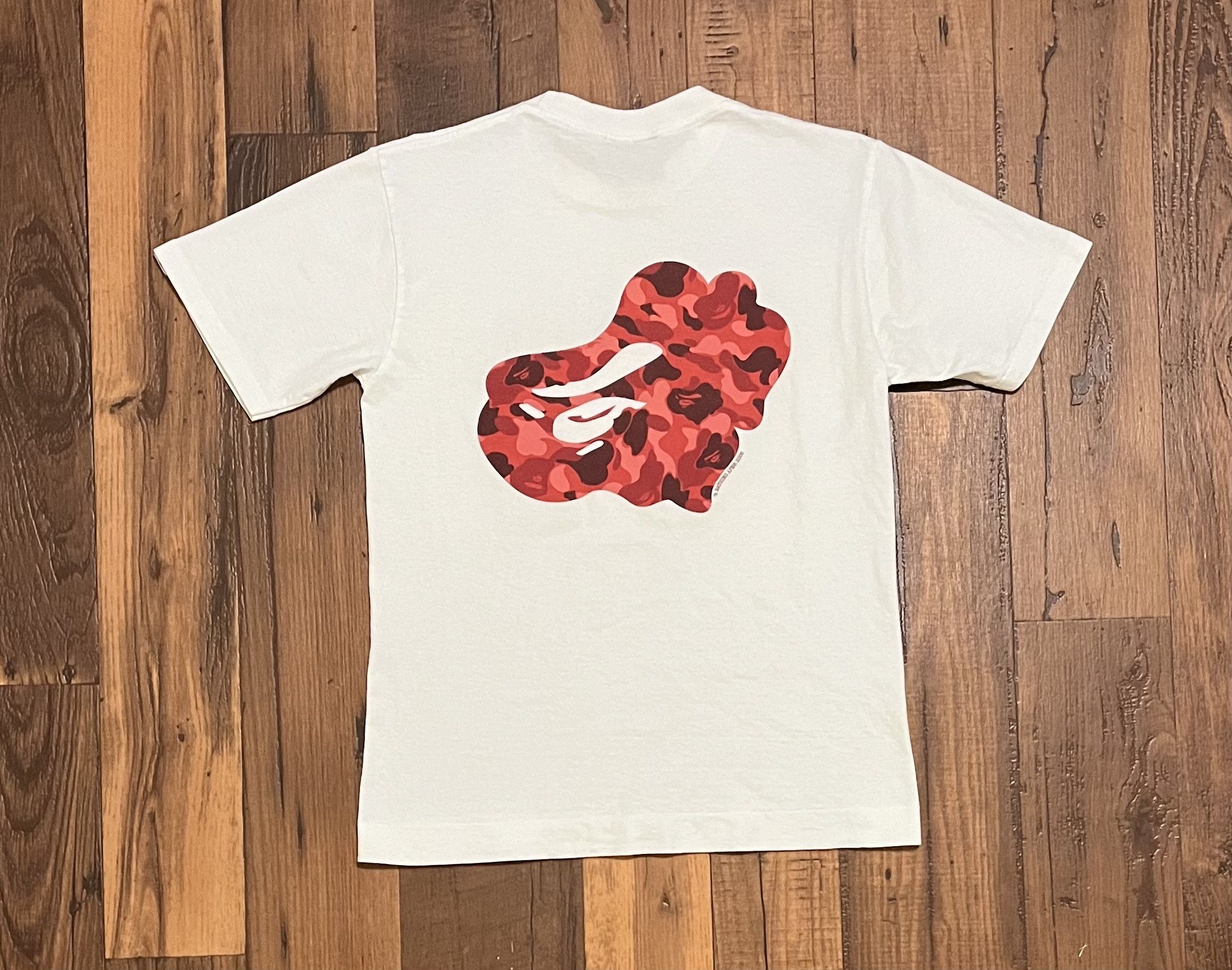 Bape Bape red camo tee shirt Size US S / EU 44-46 / 1 - 2 Thumbnail