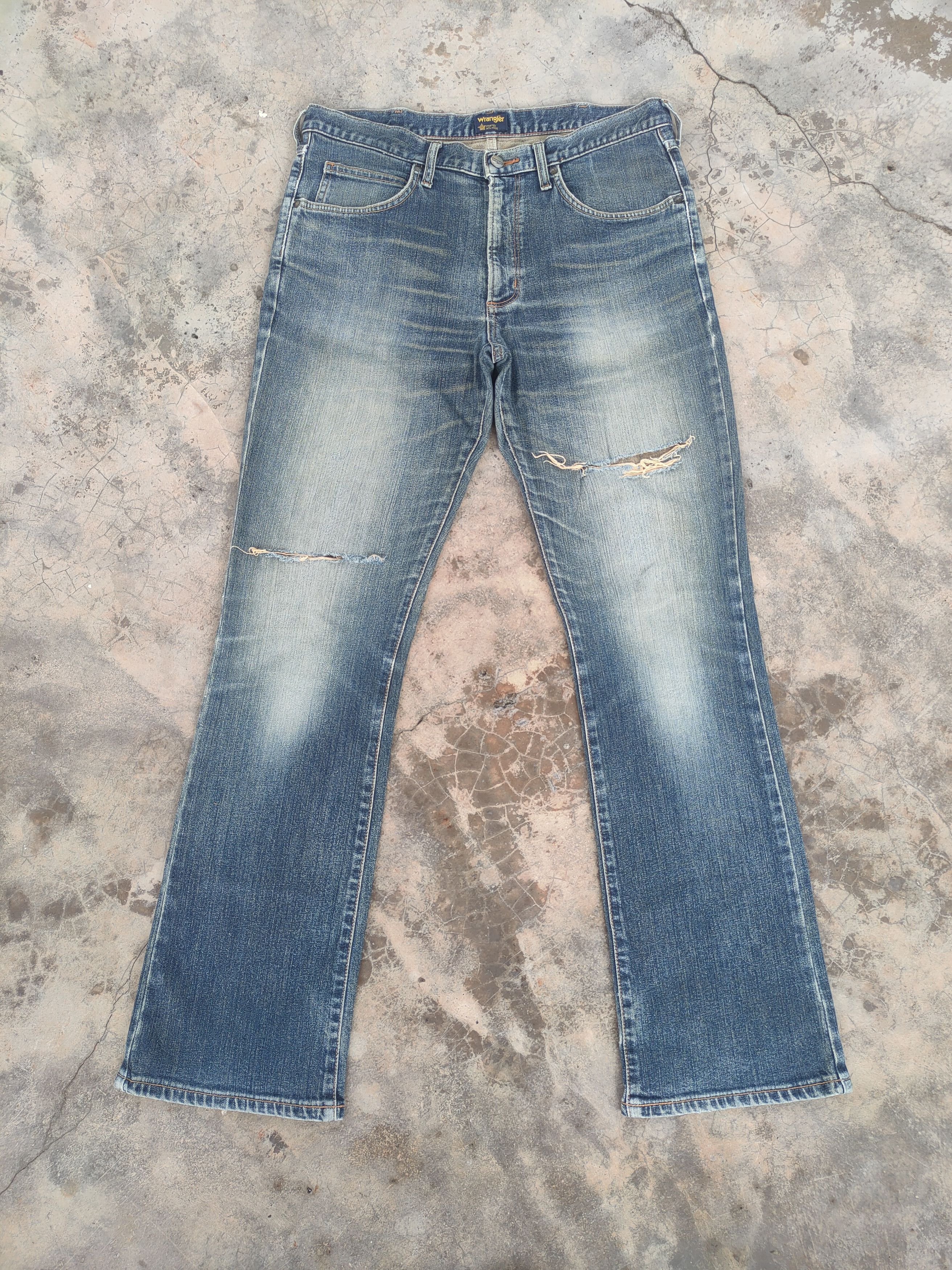 VINTAGE WRANGLER DISTRESSED FADED DENIM JEANS PANTS