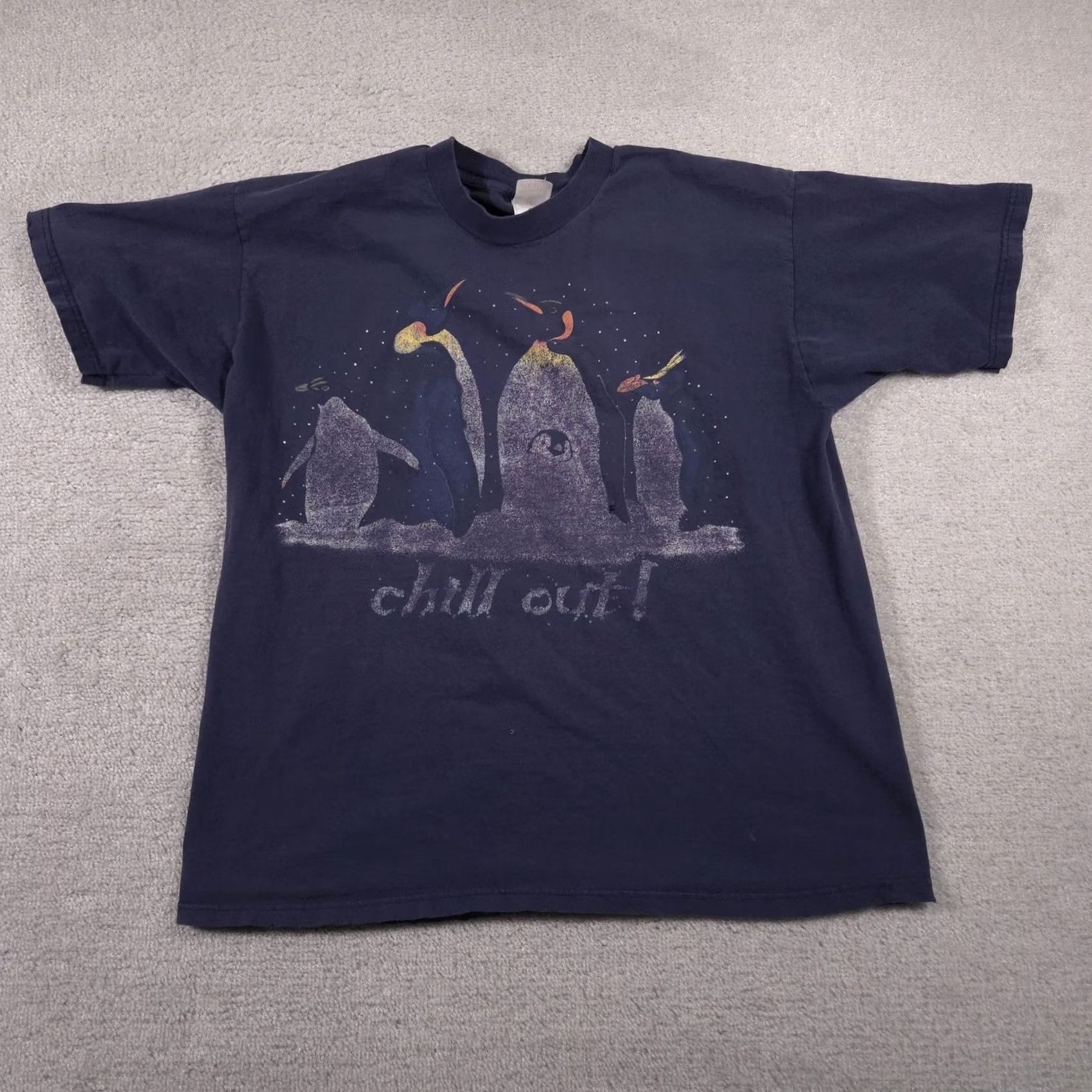 Fruit Of The Loom VINTAGE Fruit of the Loom Shirt Mens XL Blue Chill Out Penguin Graphic Funny Animal Shirt Size US XL / EU 56 / 4 - 2 Thumbnail
