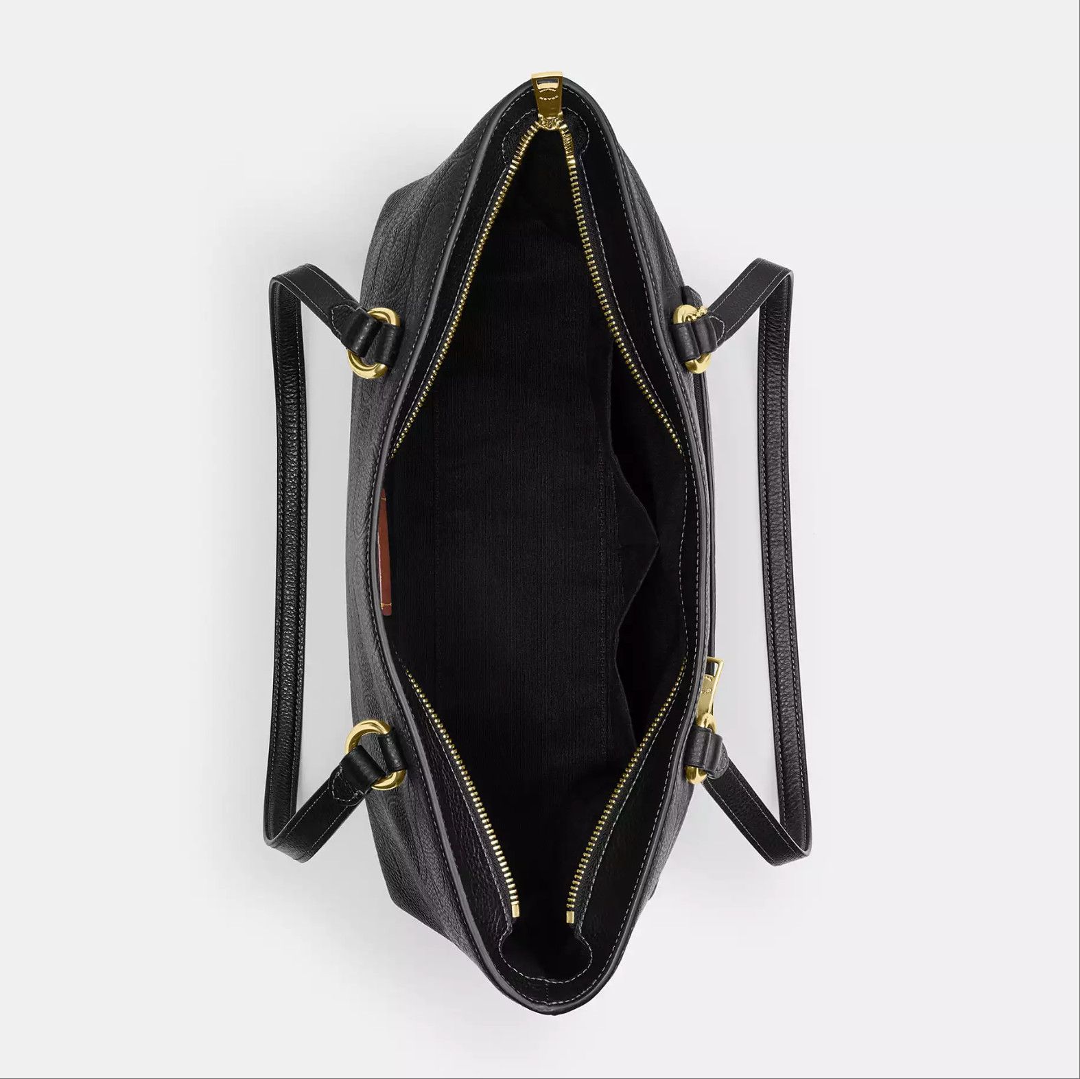 Station Tote Bag In Signature Leather CCD49