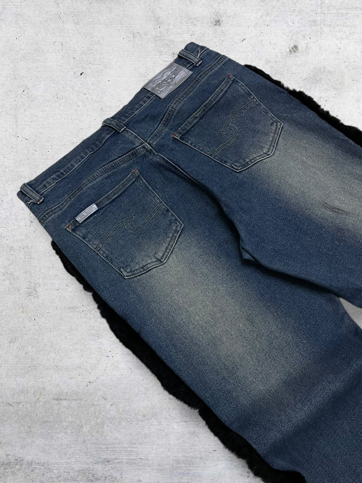 Beauty Beast VINTAGE CHEST OG DESIGNER FLARED FUR SIDE TAPE ICONIC DENIM Size US 32 / EU 48 - 14 Thumbnail