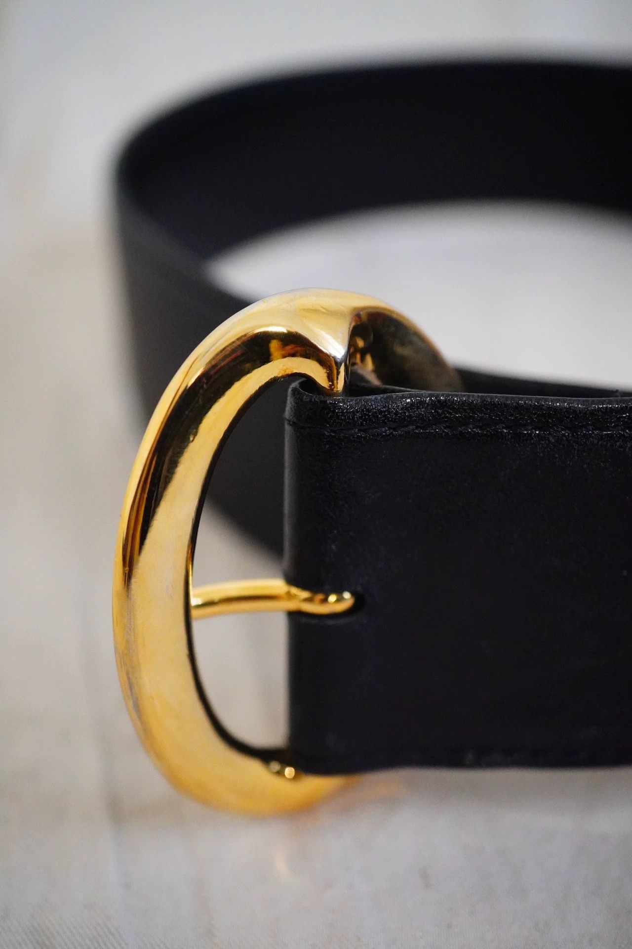 Christian Louboutin Christian Dior 1980s Rare Circle Wide Belt Size ONE SIZE - 8 Thumbnail
