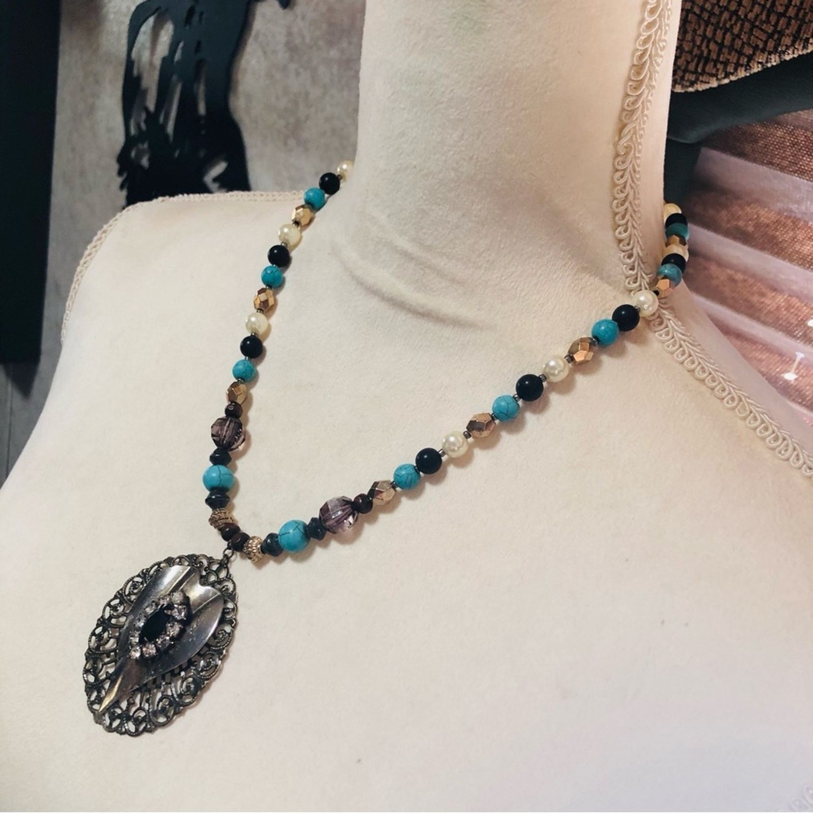 Handmade Handcrafted repurpose vintage filigree pendant necklace Size ONE SIZE - 4 Thumbnail