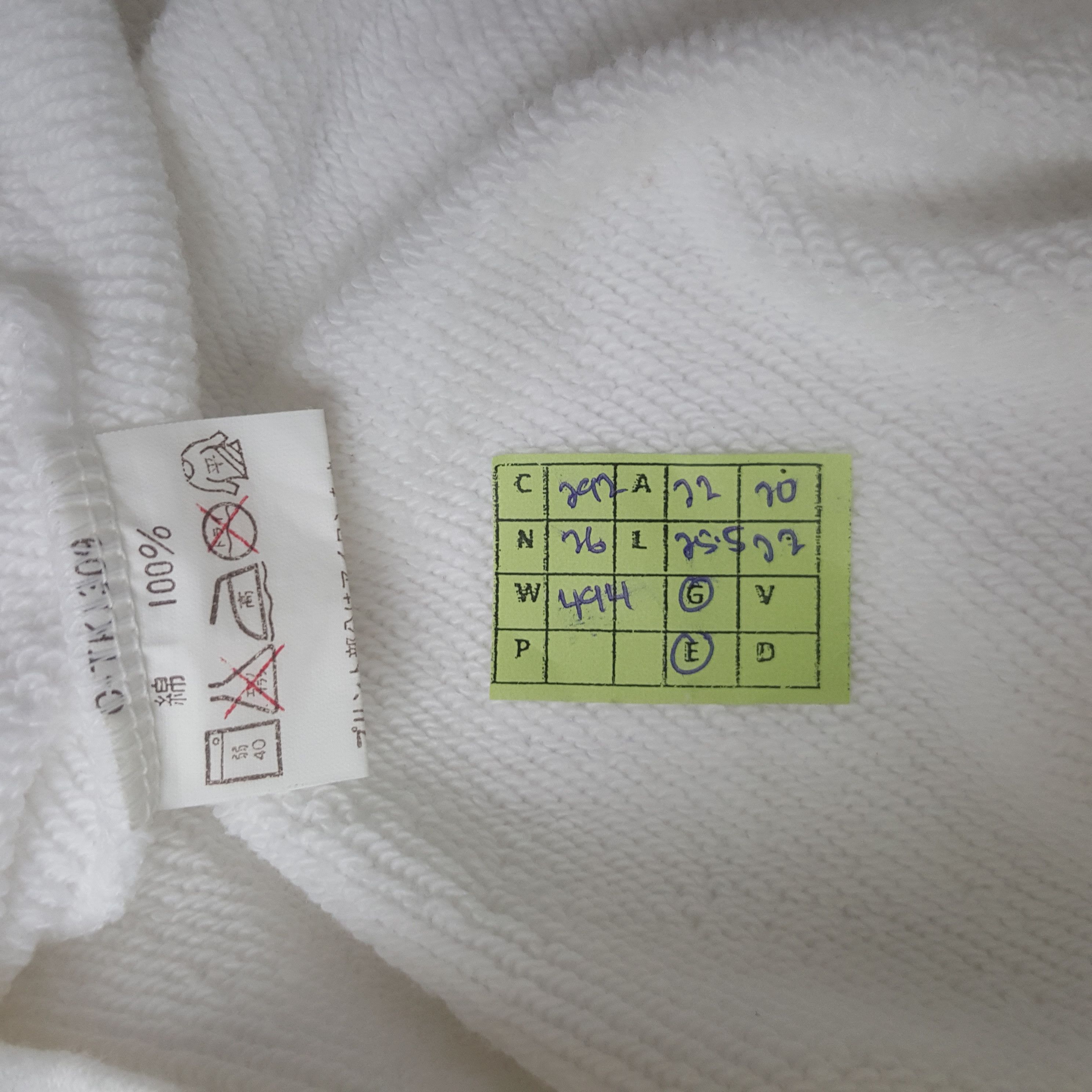 Other Vintage Enzo Ferrari Racing Supercar Sweatshirt C292N26 Size US M / EU 48-50 / 2 - 8 Thumbnail