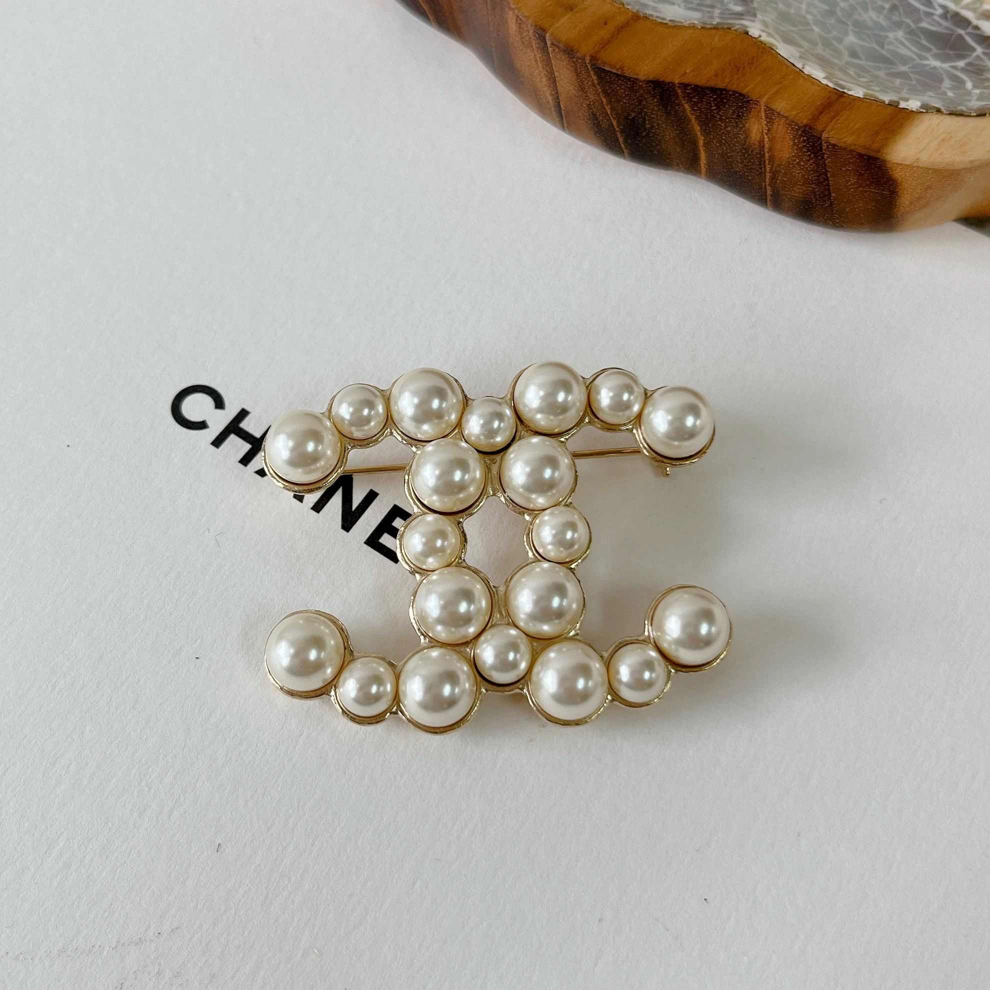 Chanel Chanel Pearl Double C Brooch 7572 Size ONE SIZE - 3 Thumbnail