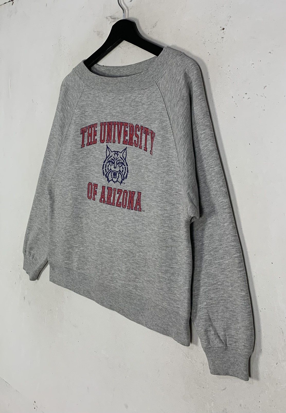 GU Gu Uniqlo The University of Arizona Streetwear Sweatshirt Size M / US 6-8 / IT 42-44 - 4 Thumbnail