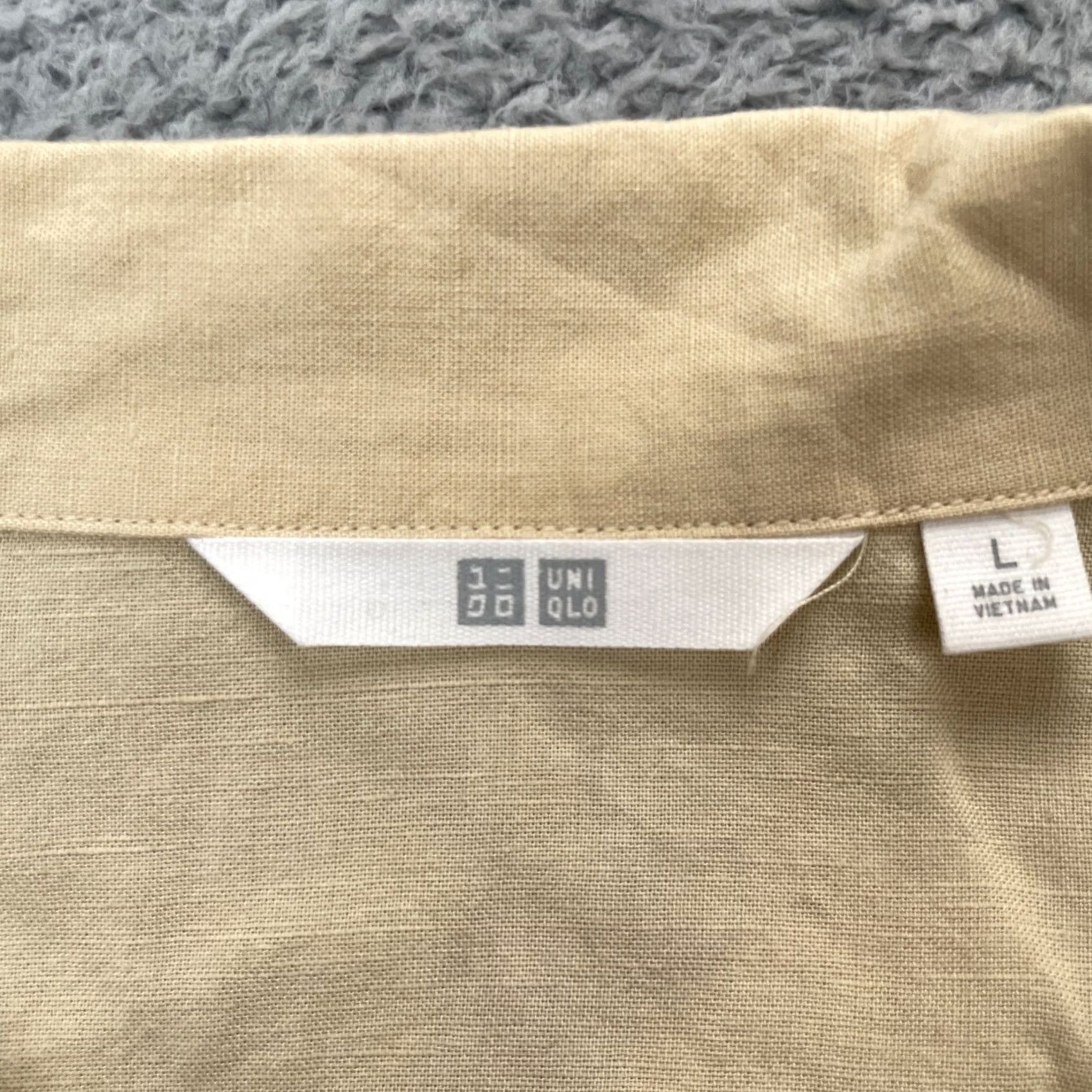 Uniqlo Uniqlo Shirt Womens L Beige Button Up Short Sleeve Camp Collar Tropical Hawaiian Beach Casual Workwear Size L / US 10 / IT 46 - 4 Thumbnail