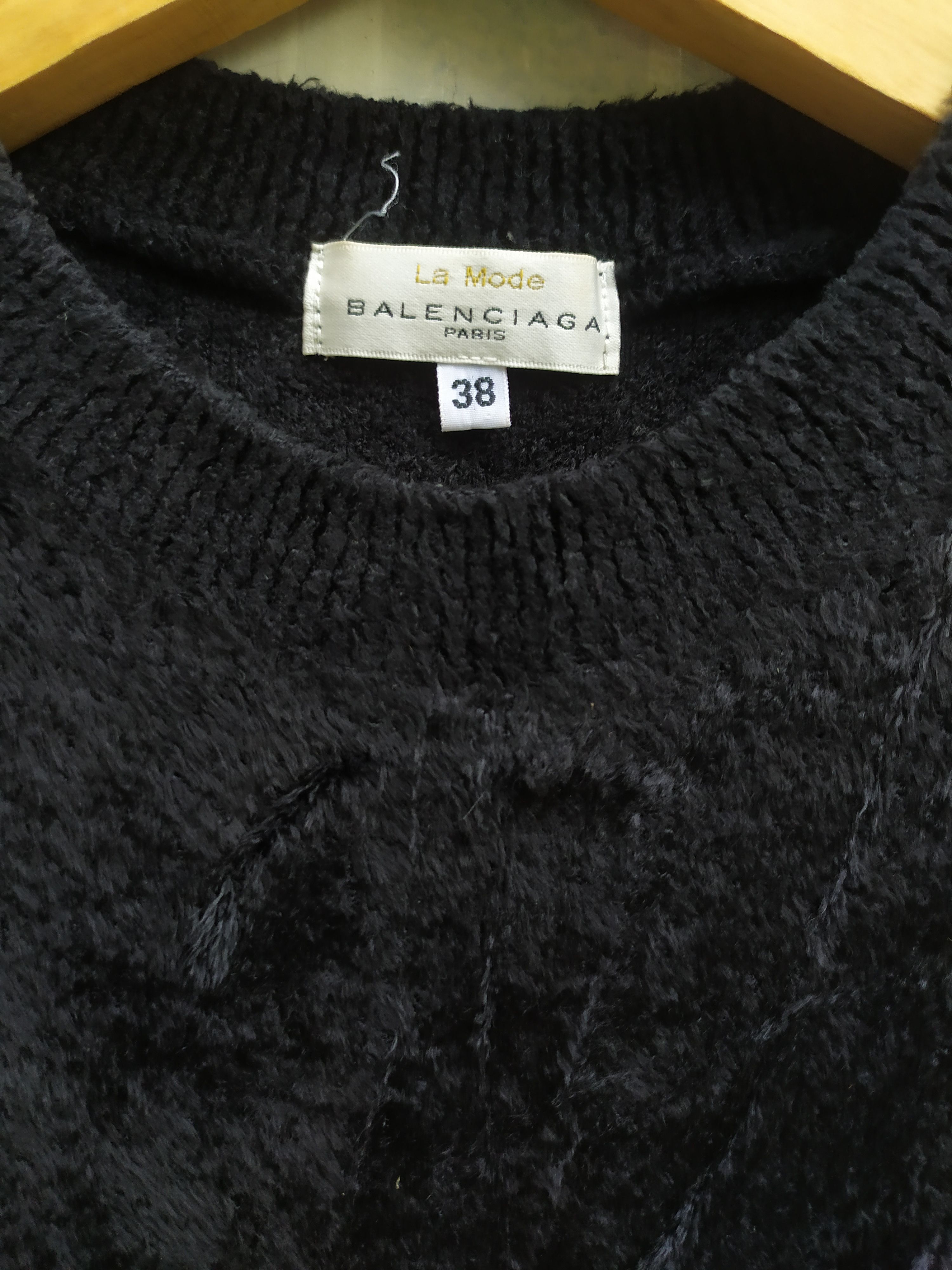 Balenciaga Vintage Balenciaga La Made Fuzzy Size S / US 4 / IT 40 - 5 Thumbnail