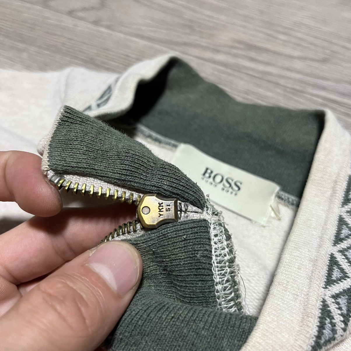 Hugo Boss Hugo Boss Vintage Sweatshirt Sweater 80s Size US L / EU 52-54 / 3 - 7 Thumbnail