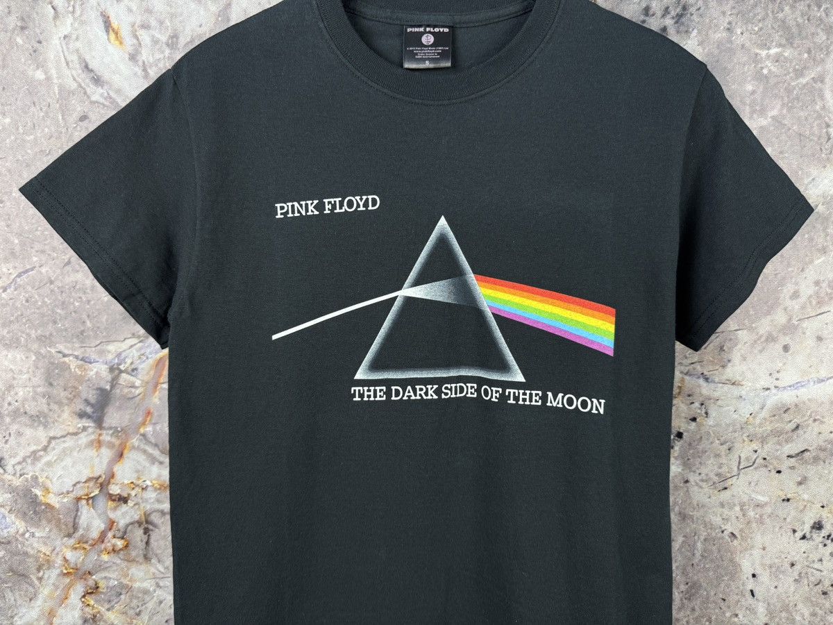 Pink Floyd Men’s 2013 Pink Floyd Music (1987) T-Shirt Size Small Size US S / EU 44-46 / 1 - 3 Thumbnail