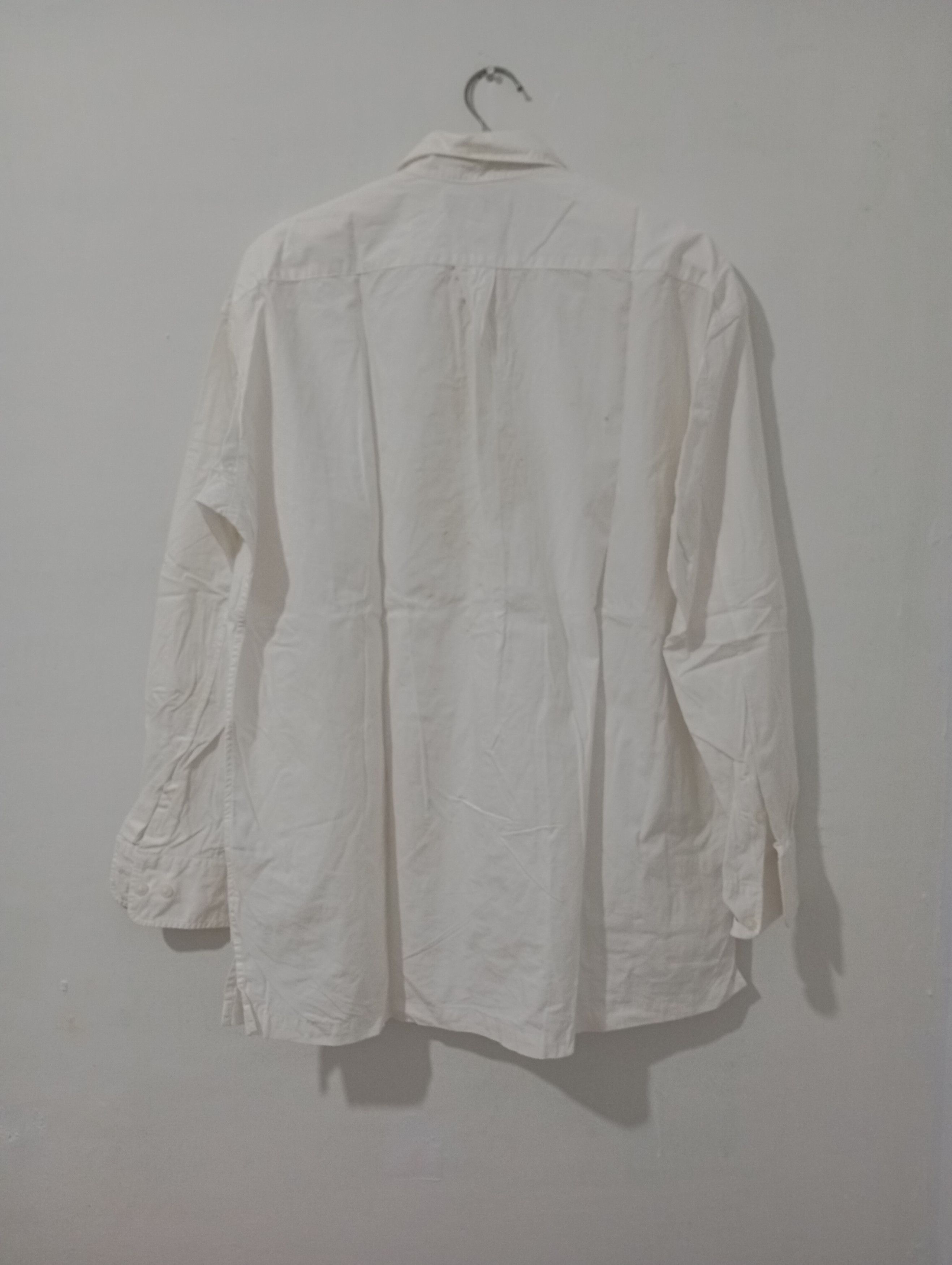 JW Anderson × Uniqlo J. W. Anderson Uniqlo White Shirts Size US L / EU 52-54 / 3 - 3 Thumbnail