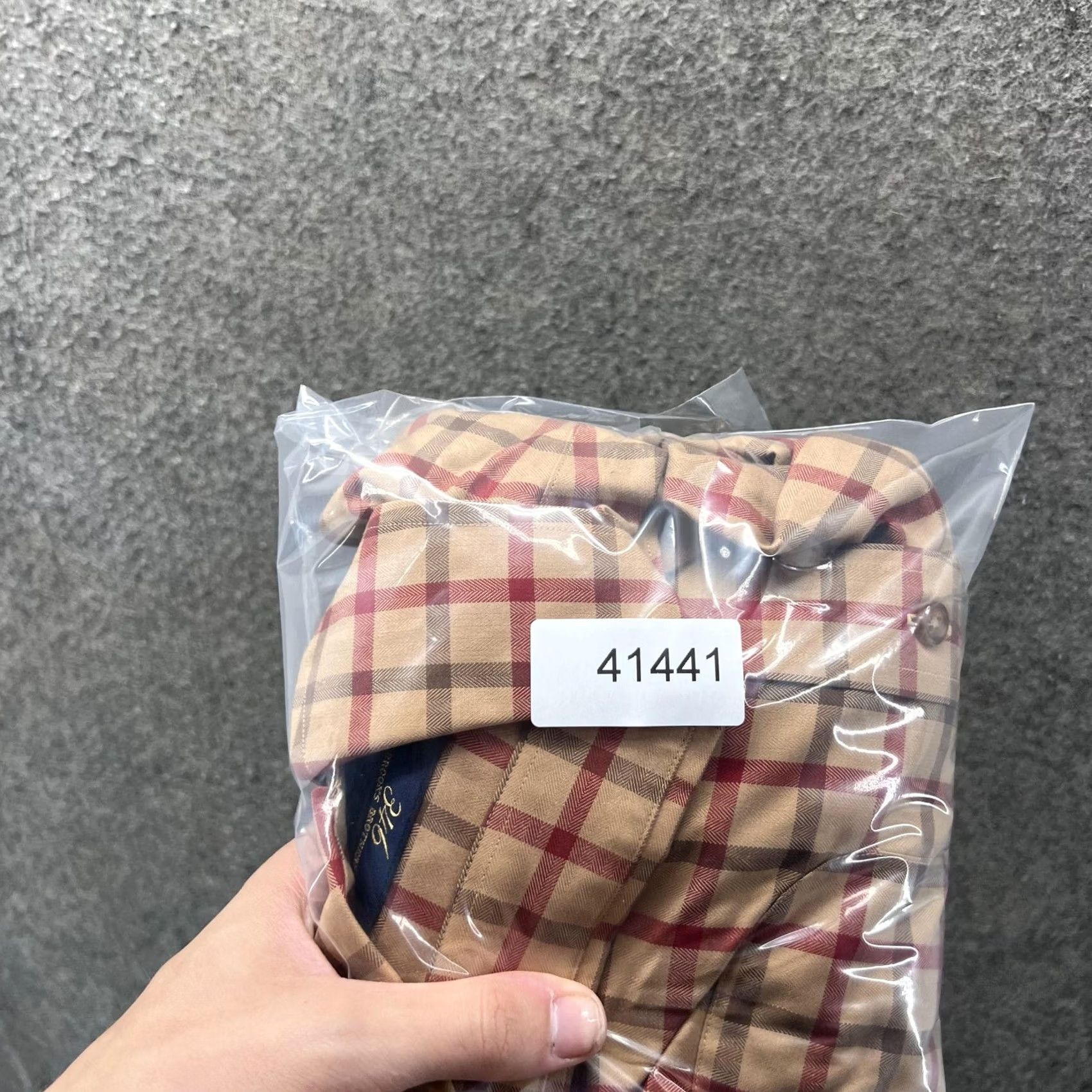 Brooks Brothers Brooks Brothers Dress Shirt Mens Small Beige Plaid Non Iron 346 Button Down Size 36R - 8 Thumbnail