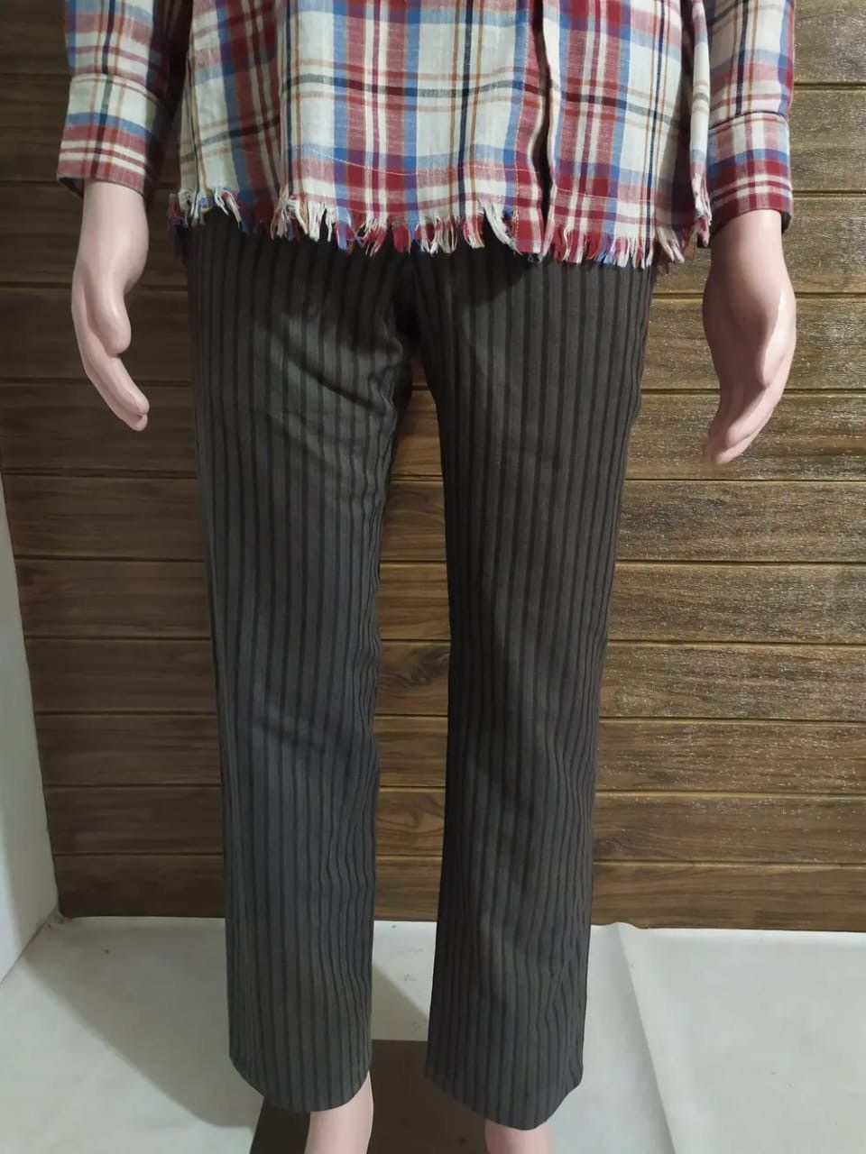 Dolce & Gabbana Dolce & Gabbana Stripe Casual Pants Size US 30 / EU 46 - 12 Thumbnail