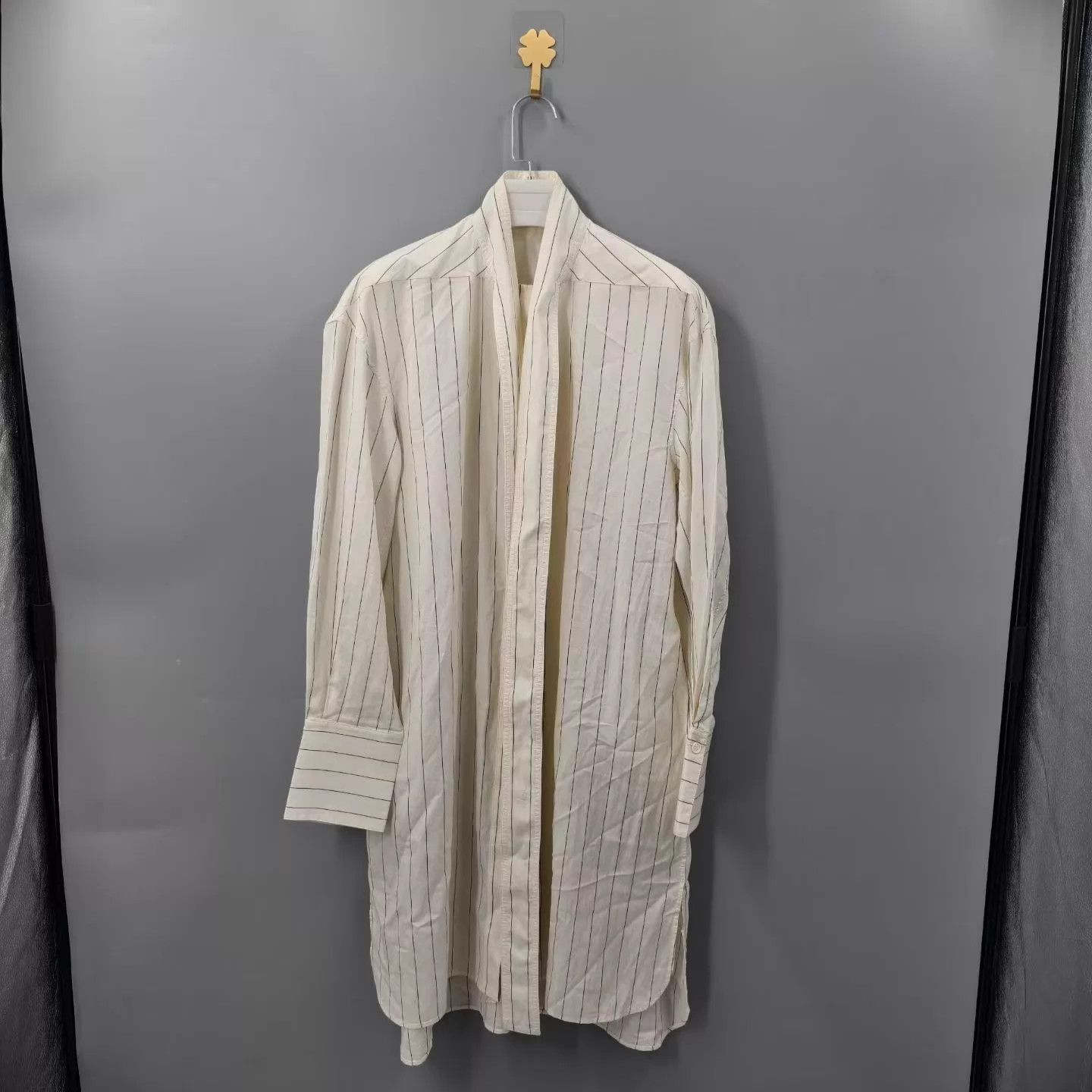 Celine CELINE long shirt 36 99 new Size XS / US 0-2 / IT 36-38 - 1 Thumbnail