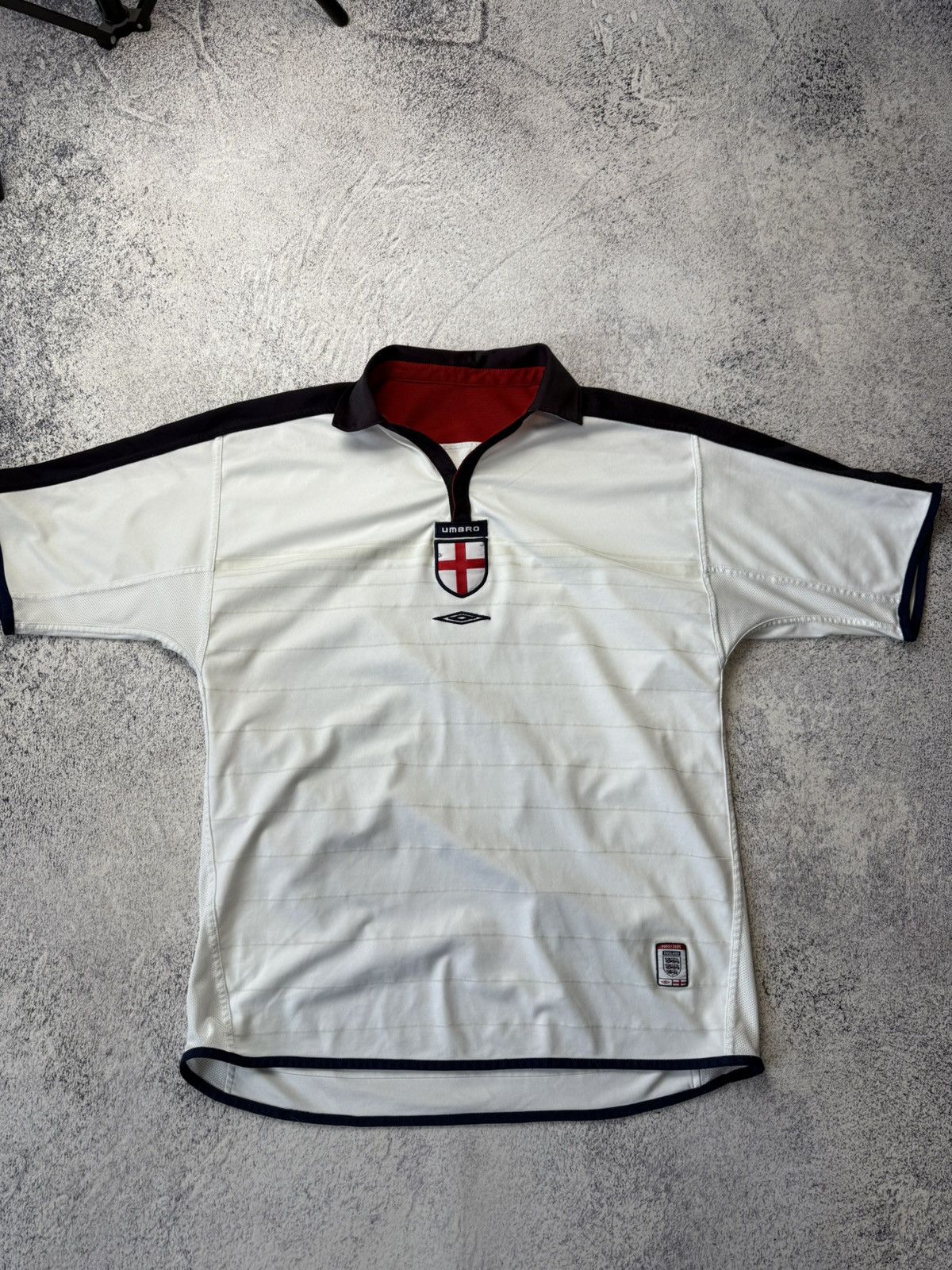 Umbro England reversible football shirt 2002 World Cup Umbro Size US L / EU 52-54 / 3 - 19 Thumbnail