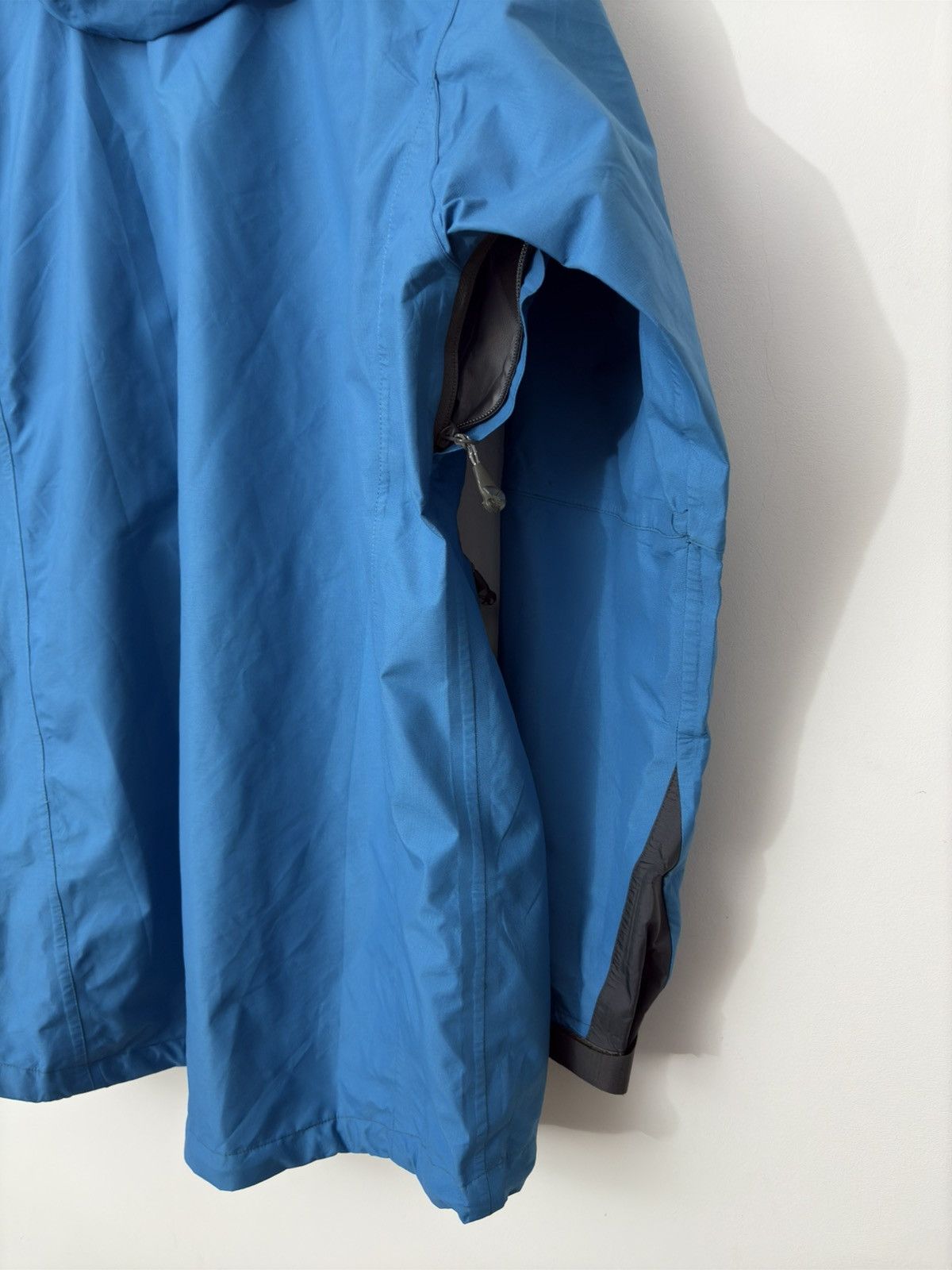 SALEWA Salewa GORE-TEX XCR Jacket – Size XL – New Size US XL / EU 56 / 4 - 9 Thumbnail