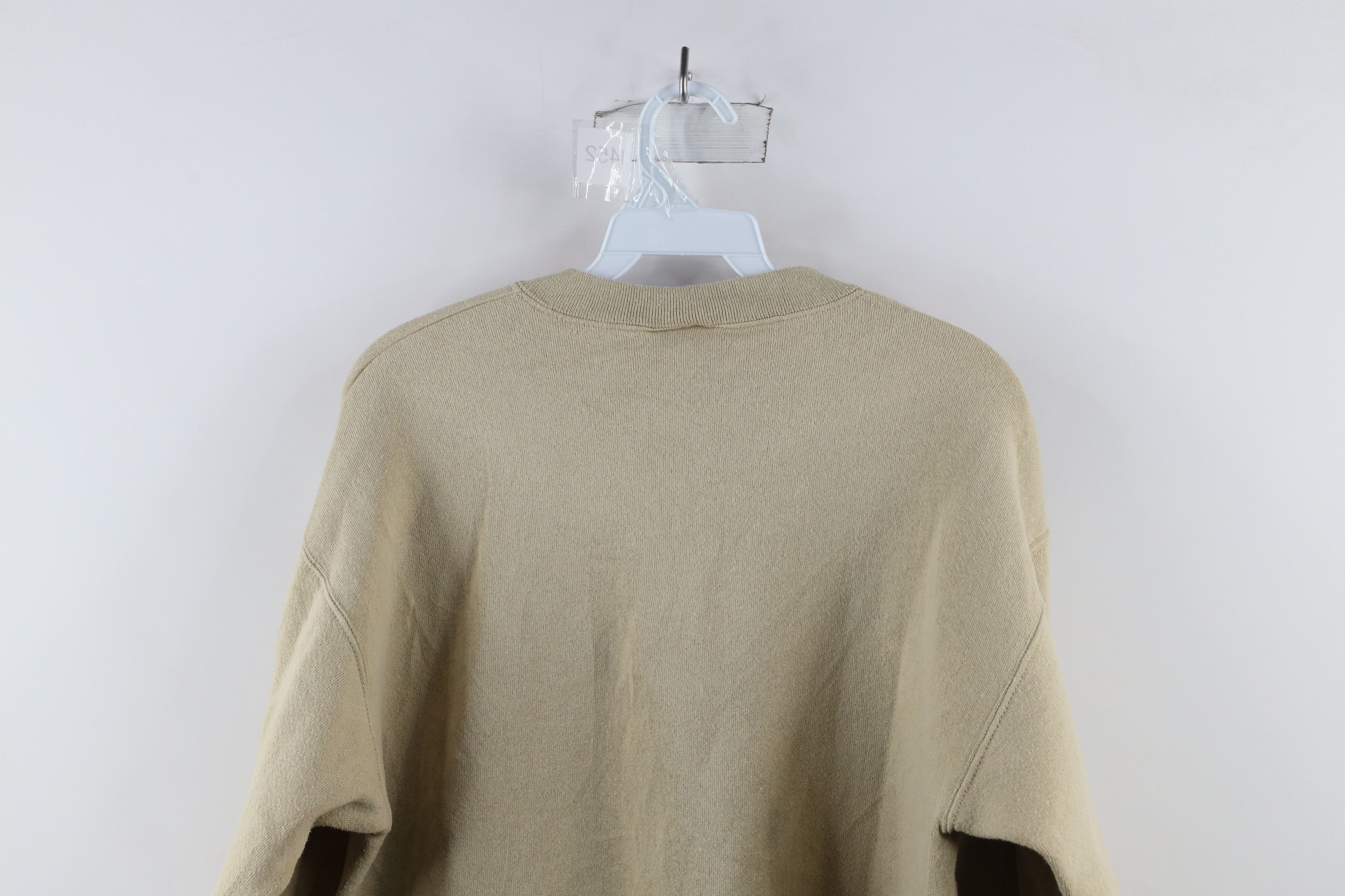 Vintage Vintage 90s Britannia Levis Crewneck Sweatshirt Beige USA Size US M / EU 48-50 / 2 - 8 Thumbnail