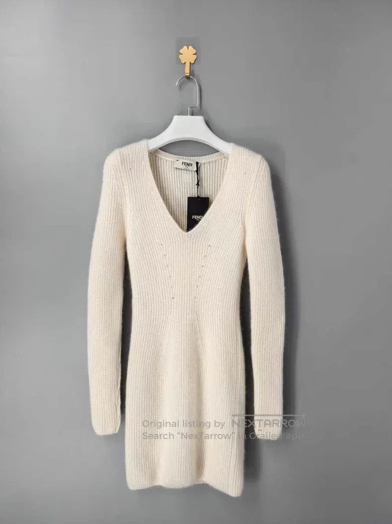 Fendi Fendi Cashmere Dress Size XXS / US 00 / IT 34 - 1 Thumbnail
