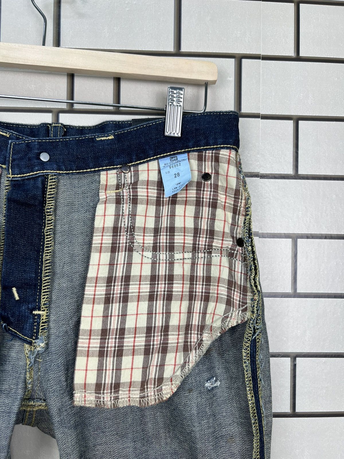 Lee Vintage Lee Union Made Distressed Skinny Jeans Size US 31 - 16 Thumbnail