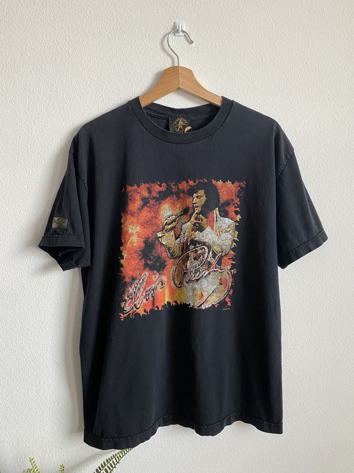 Band Tees Vintage Flame Elvis Presley Faded Tee Size US L / EU 52-54 / 3 - 1 Thumbnail