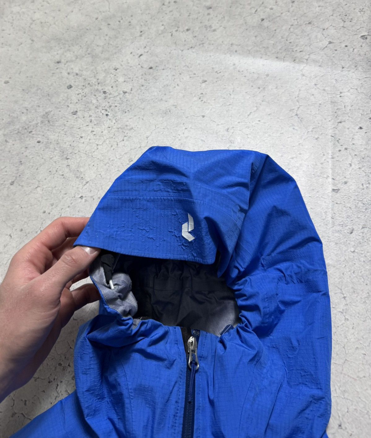 Peak Performance Peak Performance Gore-Tex Blue Membrane Light Jacket Size L Size US L / EU 52-54 / 3 - 8 Thumbnail