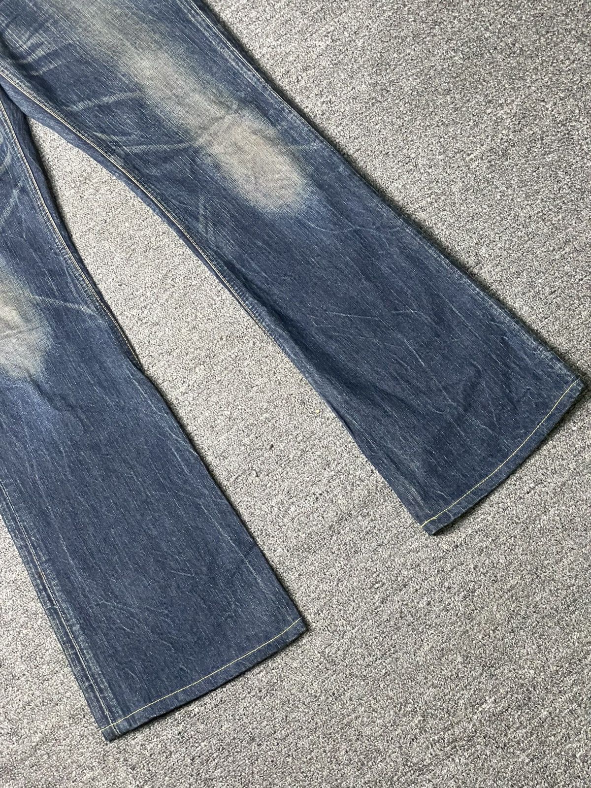 Edwin × Vintage EDWIN 503 x BLUE TRIP Flare Jeans (93) Size US 32 / EU 48 - 3 Thumbnail