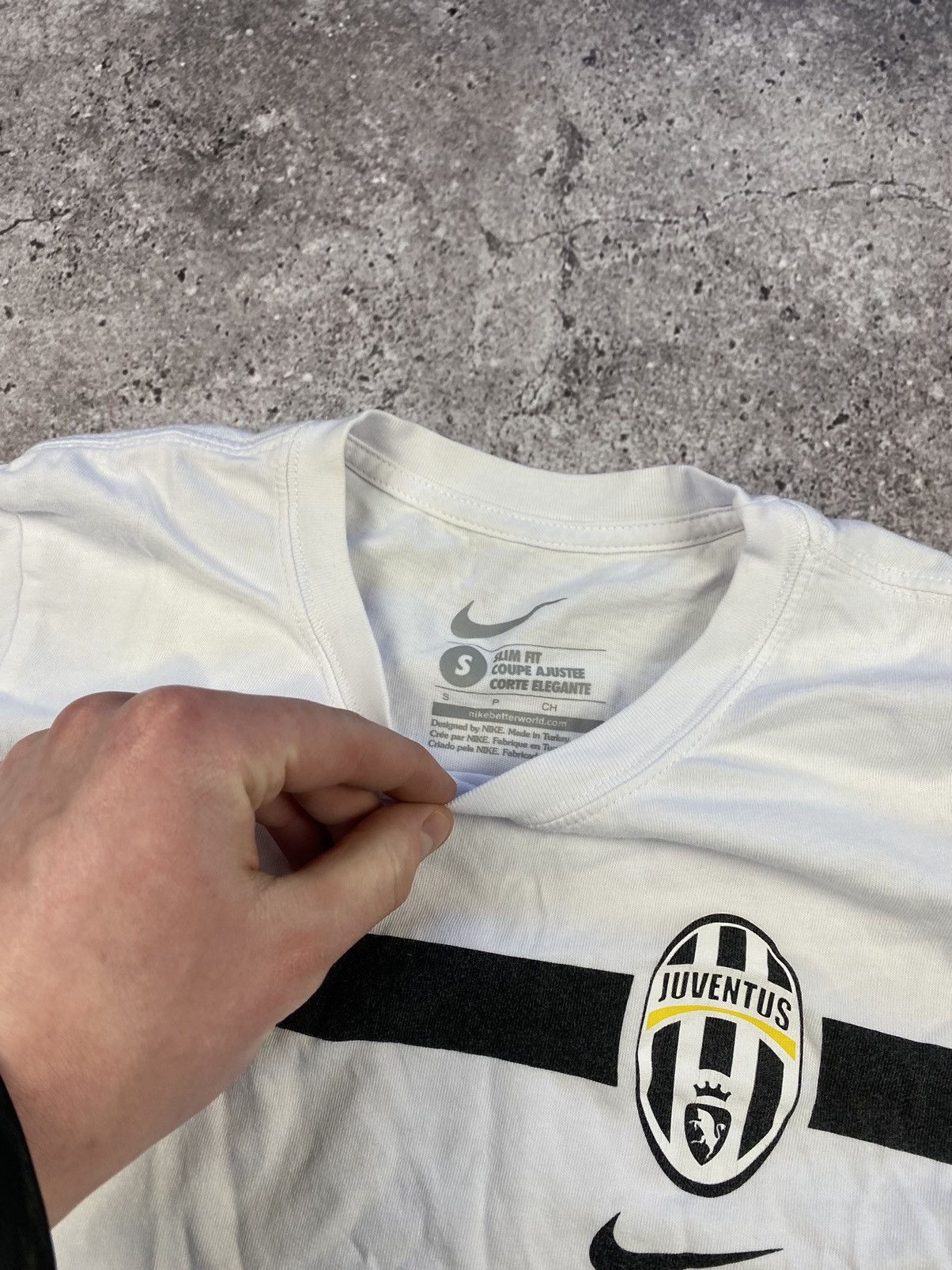 Nike × Vintage 🔥 Vintage 90s Nike Juventus t-shirt football rare retro Y2K Size US S / EU 44-46 / 1 - 3 Thumbnail