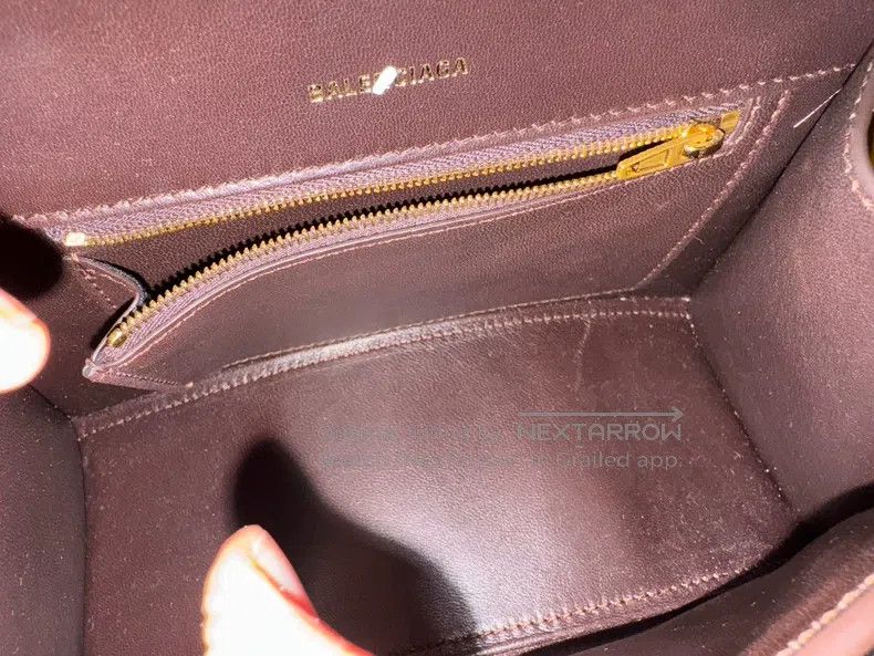 Balenciaga Balenciaga Leather Handbag Size ONE SIZE - 8 Thumbnail