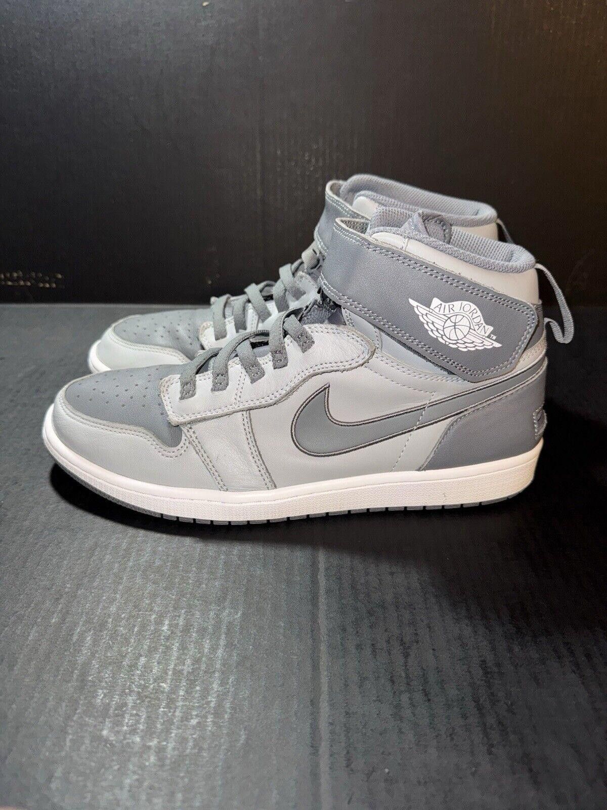 Jordan Brand Nike Air Jordan 1 FlyEase Light Smoke Grey CQ3835-003 Sz 10 Size US 10 / EU 43 - 5 Thumbnail