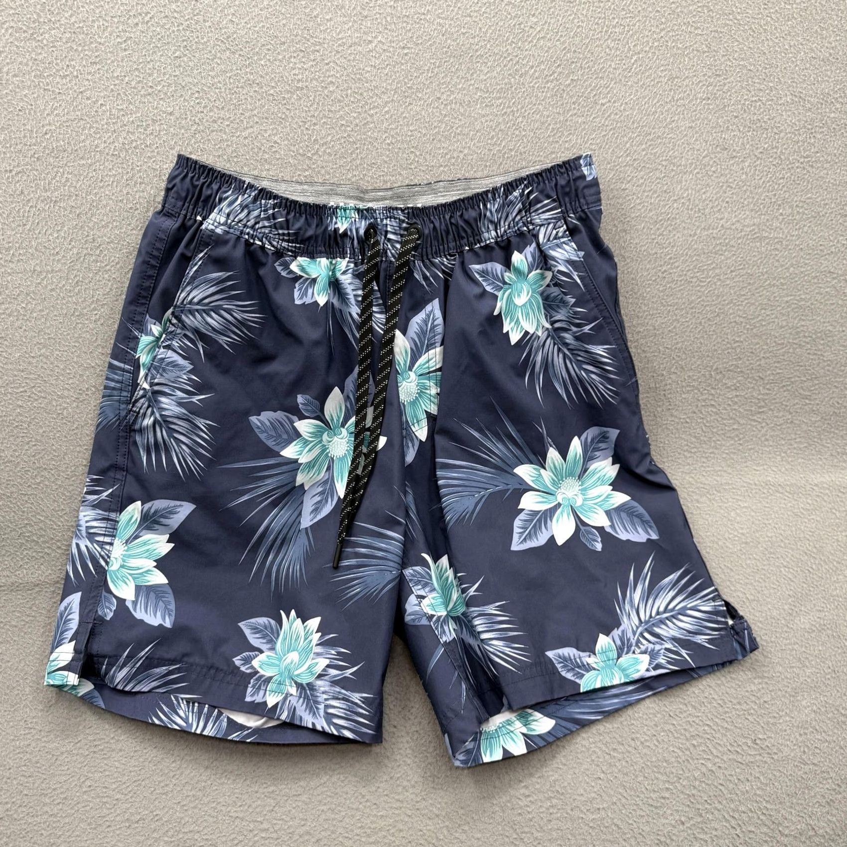 Hurley Hurley Swim Shorts Mens M Blue Tropical Hawaiian Floral Lined Pockets Drawstring Elastic Waist Beach Trunks Size US 31 - 2 Thumbnail