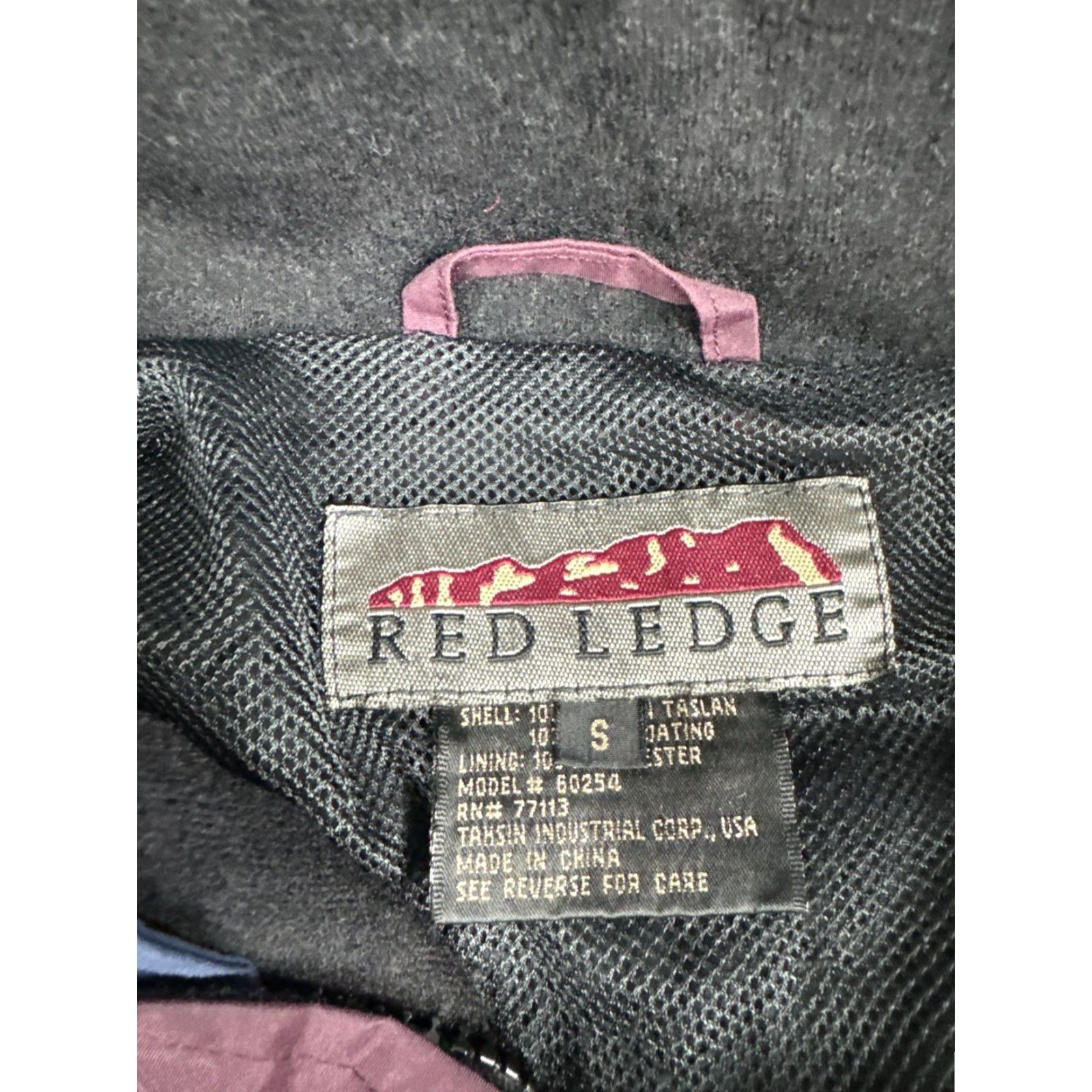 Vintage VINTAGE Red Ledge Windbreaker Jacket Parka Sz Small S M 90s Men’s Windbreaker Jacket Red Parka 90s Mens Size US S / EU 44-46 / 1 - 4 Thumbnail