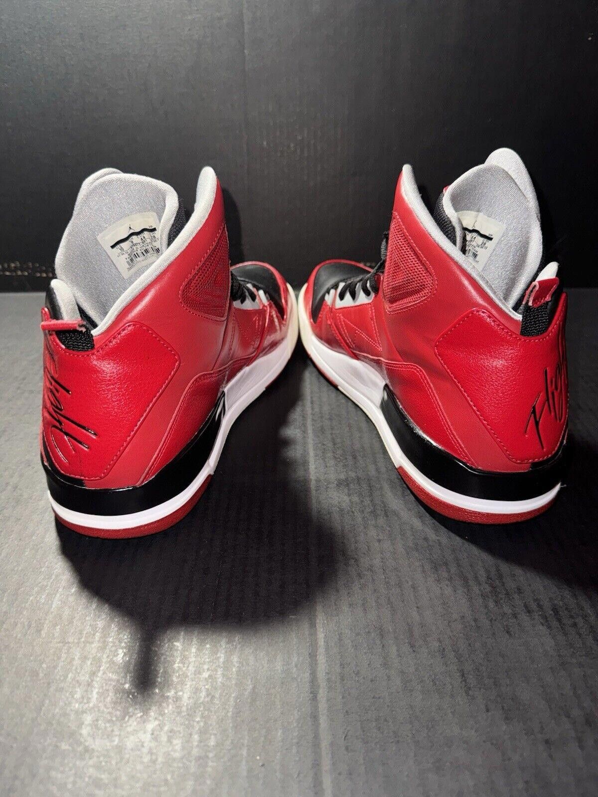 Jordan Brand Nike Air Jordan SC-3 'Bred - 629877-001 - Size 10 Size US 10 / EU 43 - 6 Thumbnail