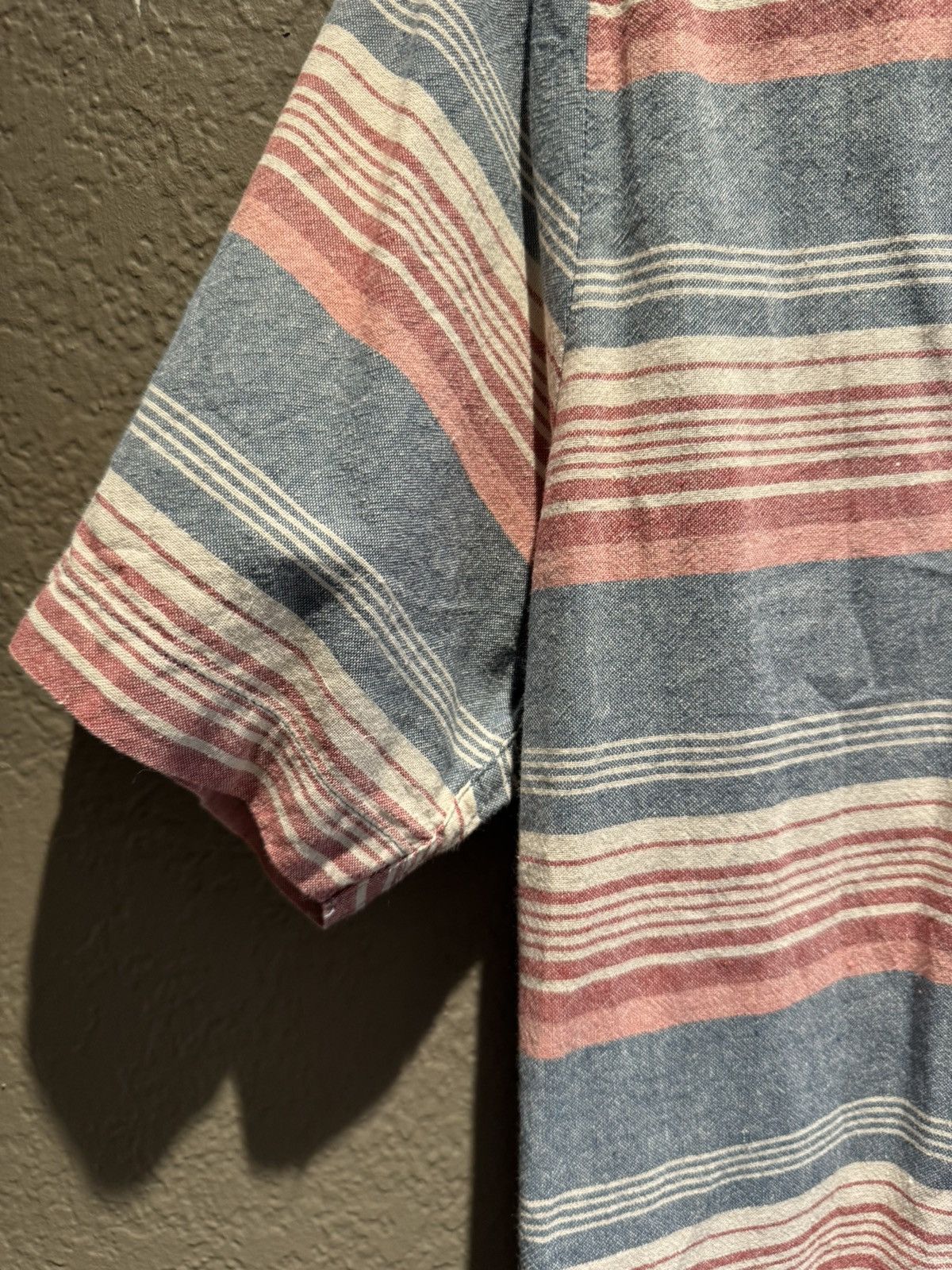 Volcom 00s Volcom Blue Pink Red Stripe Shirt Embroidered Button Up Size US M / EU 48-50 / 2 - 8 Thumbnail