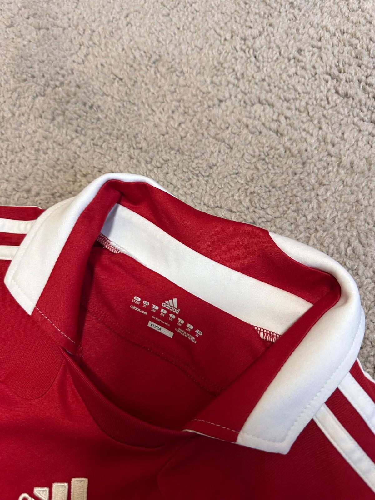 Adidas Denmark Home football shirt 2010 Soccer Adidas Jersey sz S Size US XS / EU 42 / 0 - 5 Thumbnail
