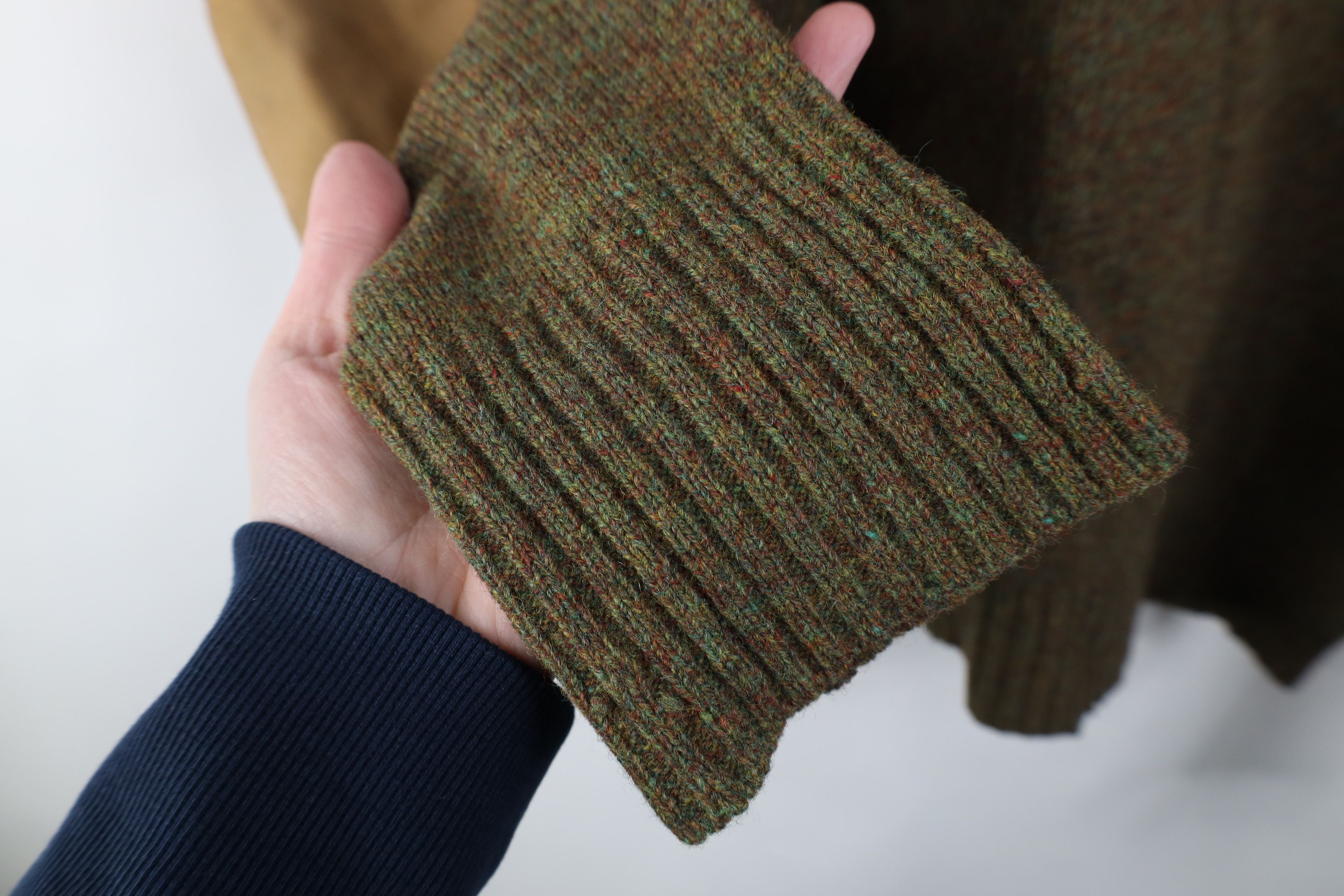Vintage Vintage 50s Fleck Elbow Patch Wool Knit V-Neck Sweater Size US XL / EU 56 / 4 - 6 Thumbnail