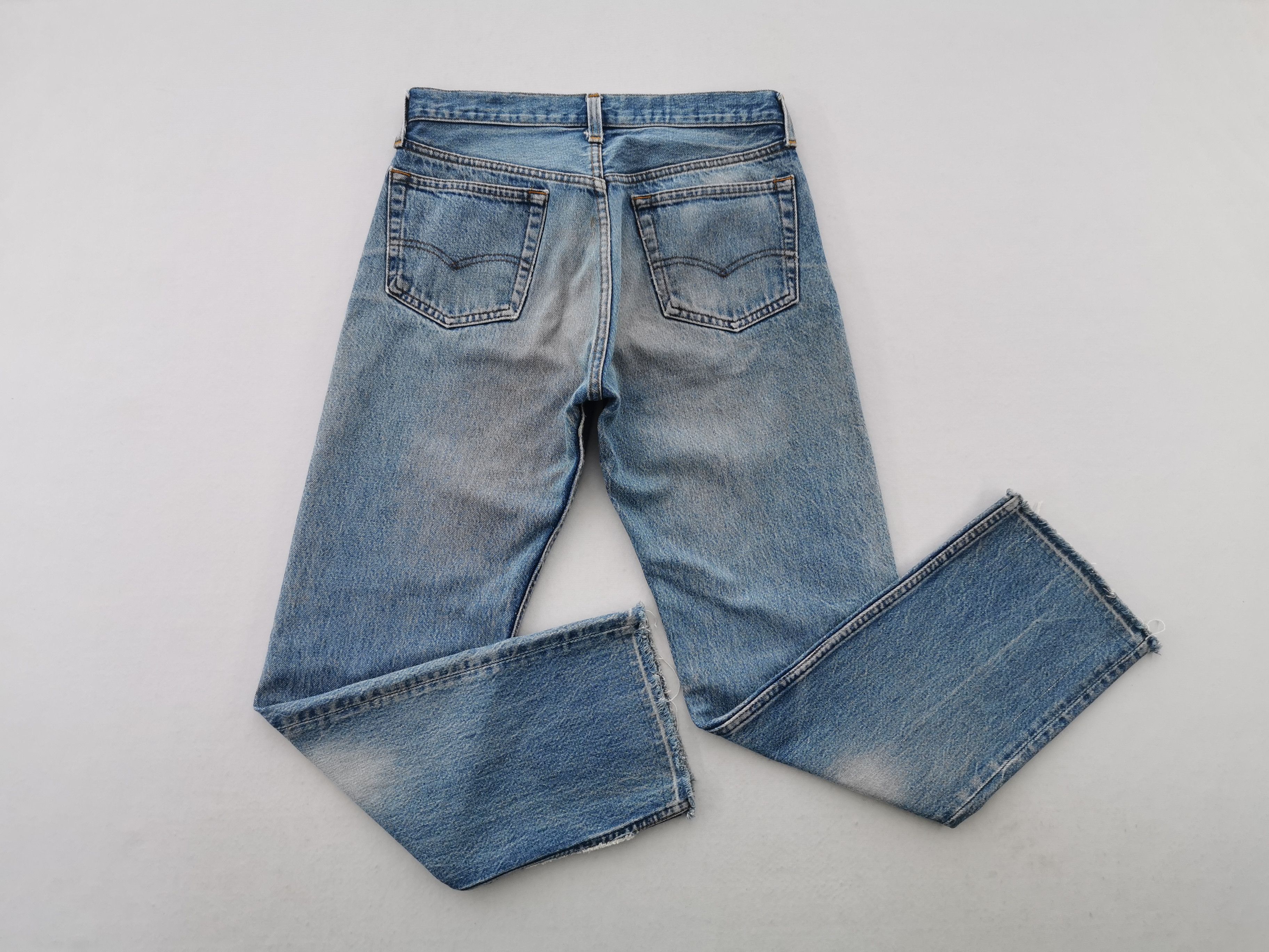 Levi's Distressed Vintage 90s Levis Lot 501 Denim Size 28 Size US 28 / EU 44 - 5 Thumbnail